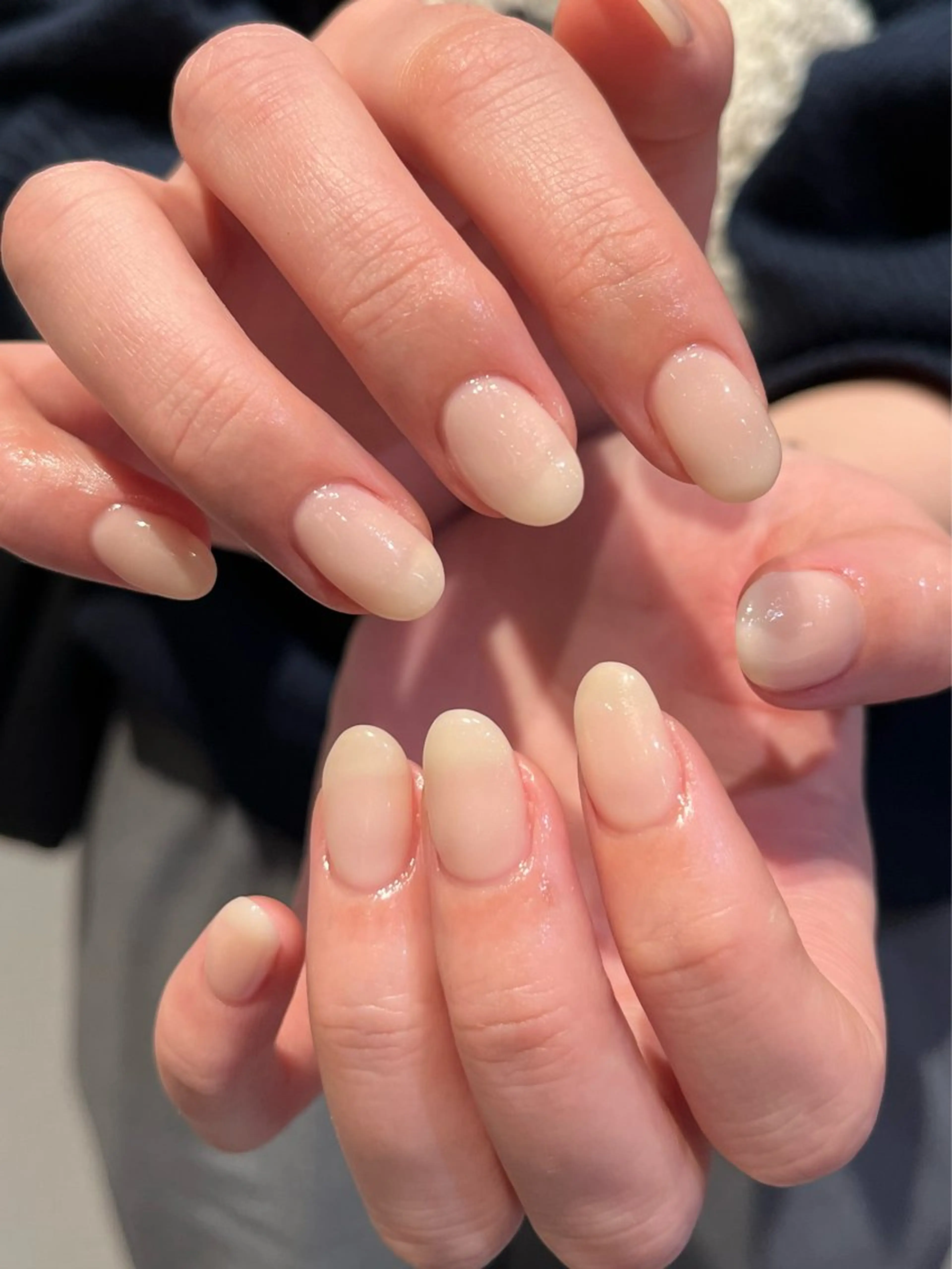 ネイル ワンカラーネイル ハンドネイル ハンドケア オタク美容師🛍/ 酸性ストレート/艶髪のヘアスタイル