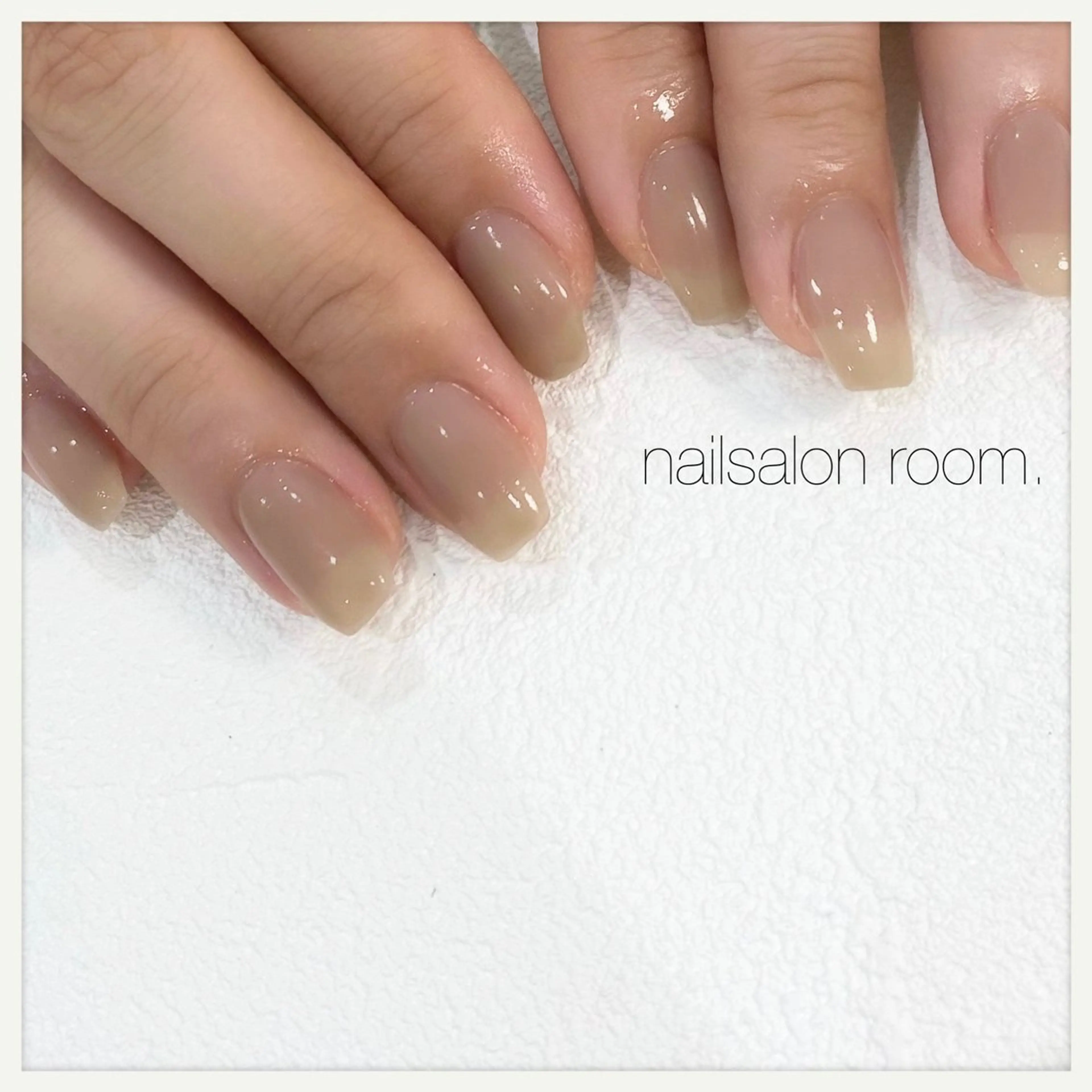 ネイル ハンドネイル nailsalon room.のネイルデザイン