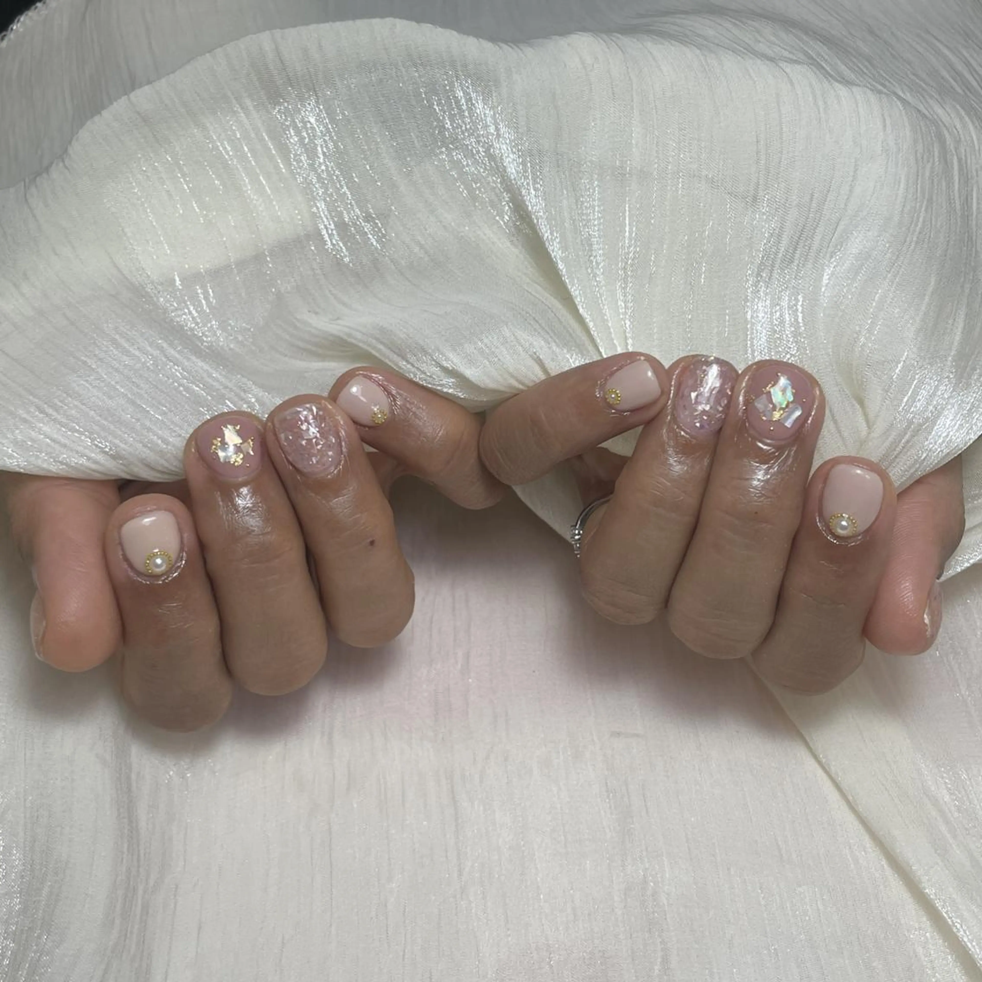 ネイル ハンドネイル ハンドケア DEMAIN- 🌹のネイルデザイン