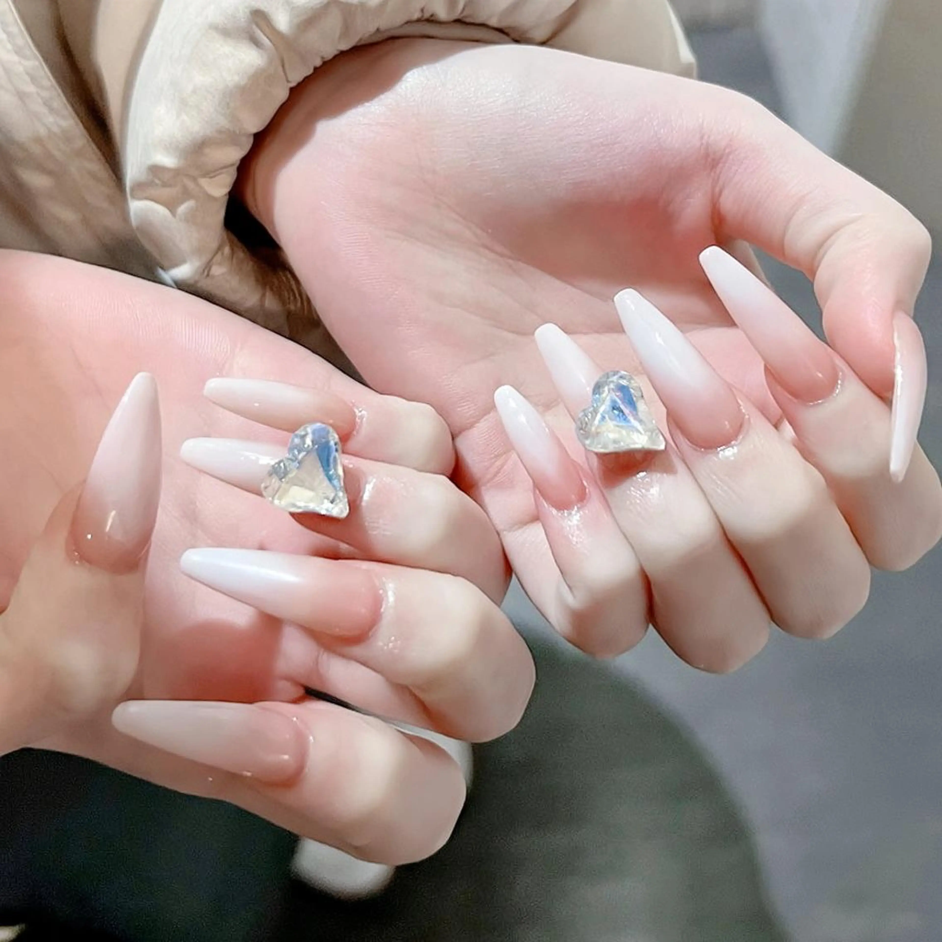 ネイル queens nailsalonのネイルデザイン