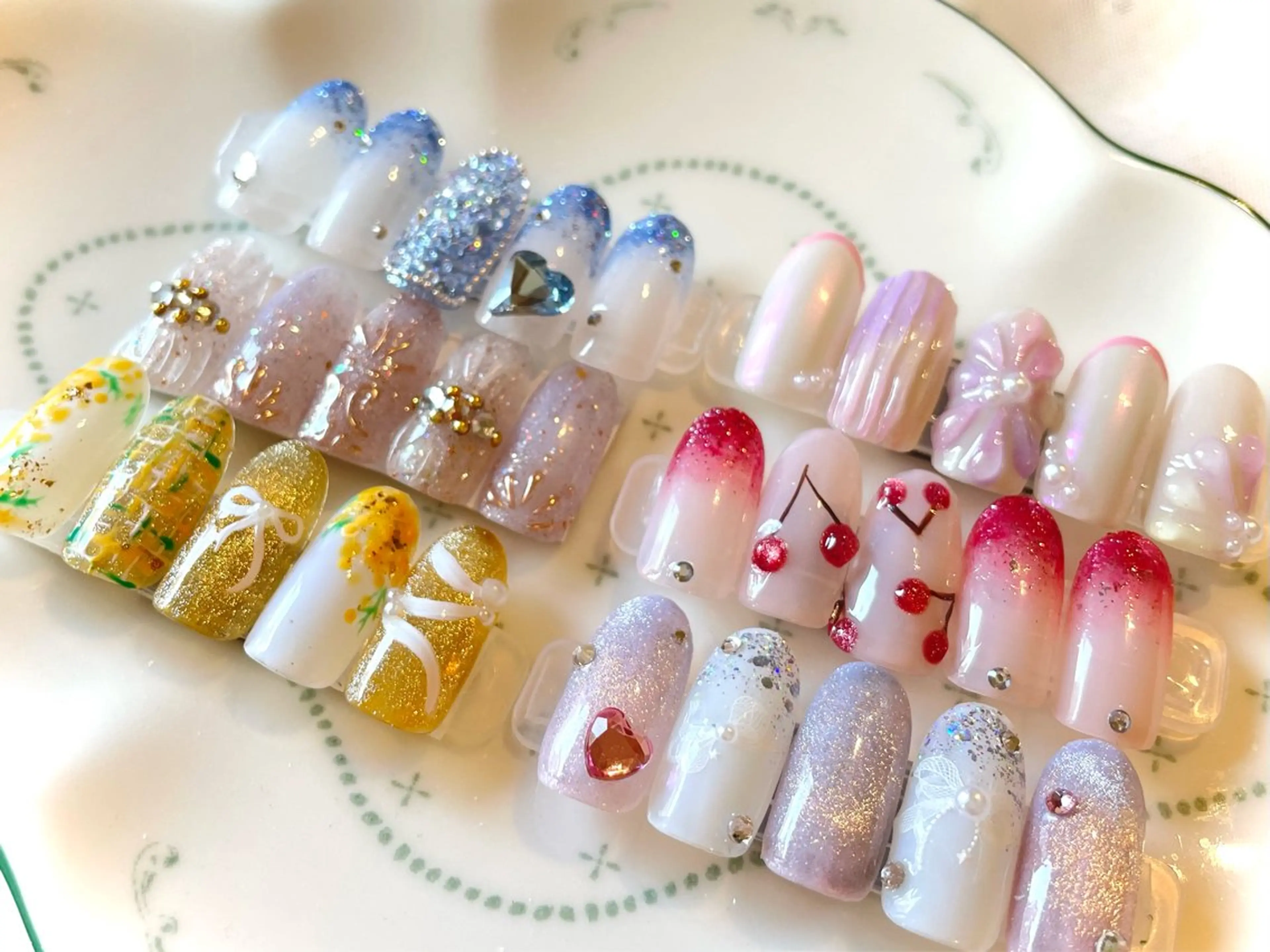 約180色から選べるワンカラー！！！の写真