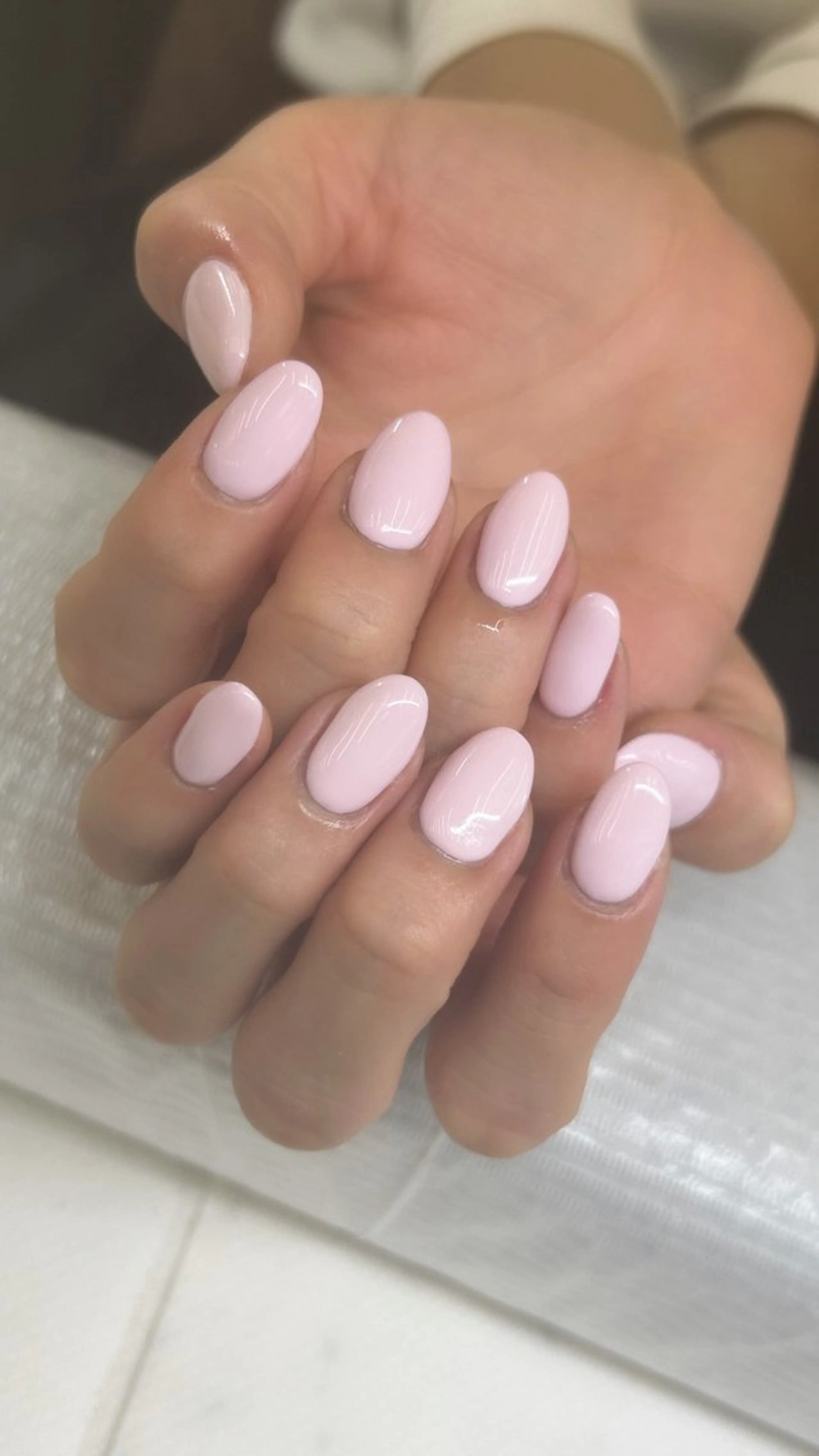 ミディアム MAXKELLY KAORIのネイルデザイン