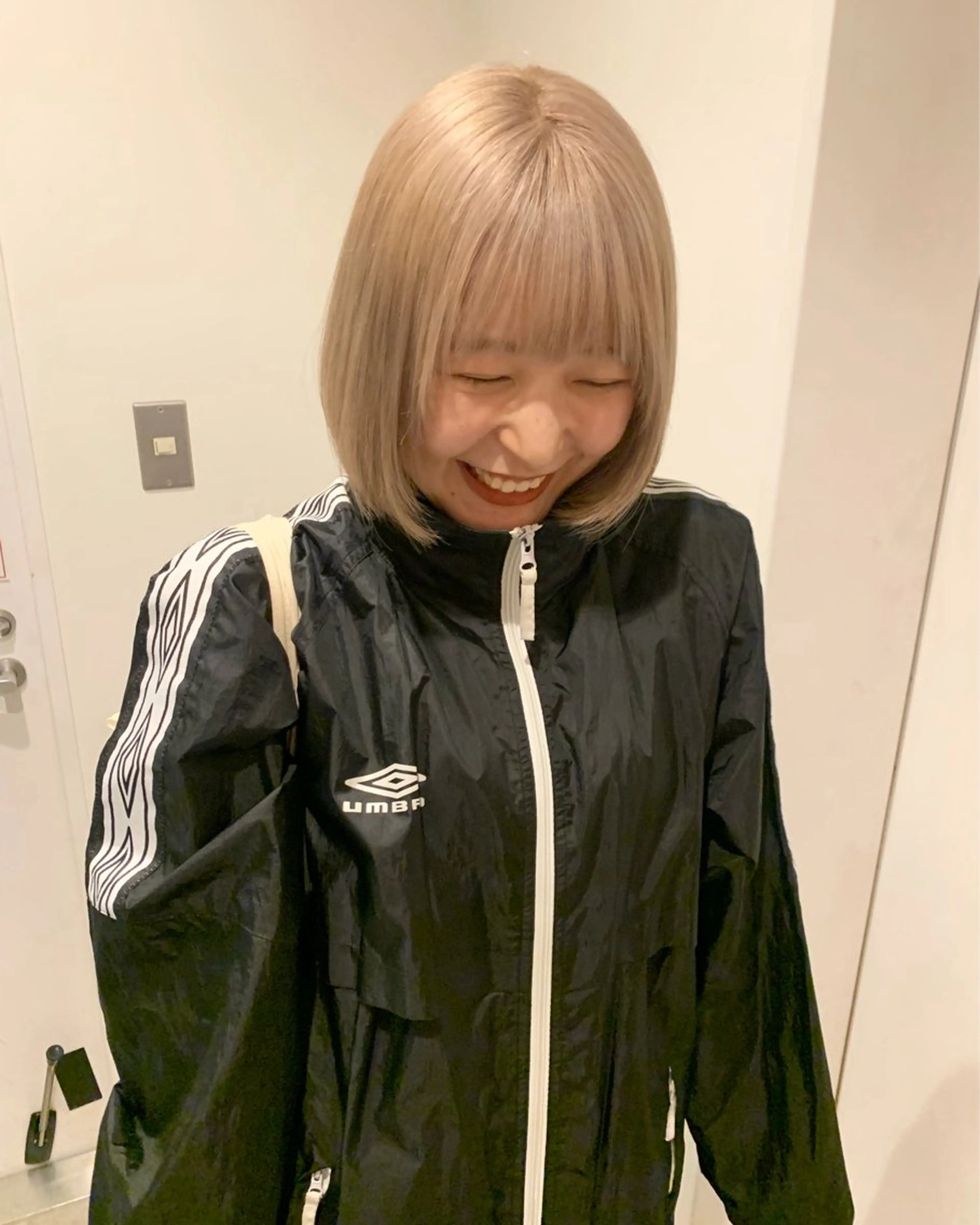 【🥛ハイトーンならこちら🥛】ケアブリーチ➕ケアカラー➕トリートメント🧴🫧 ̖́-の写真