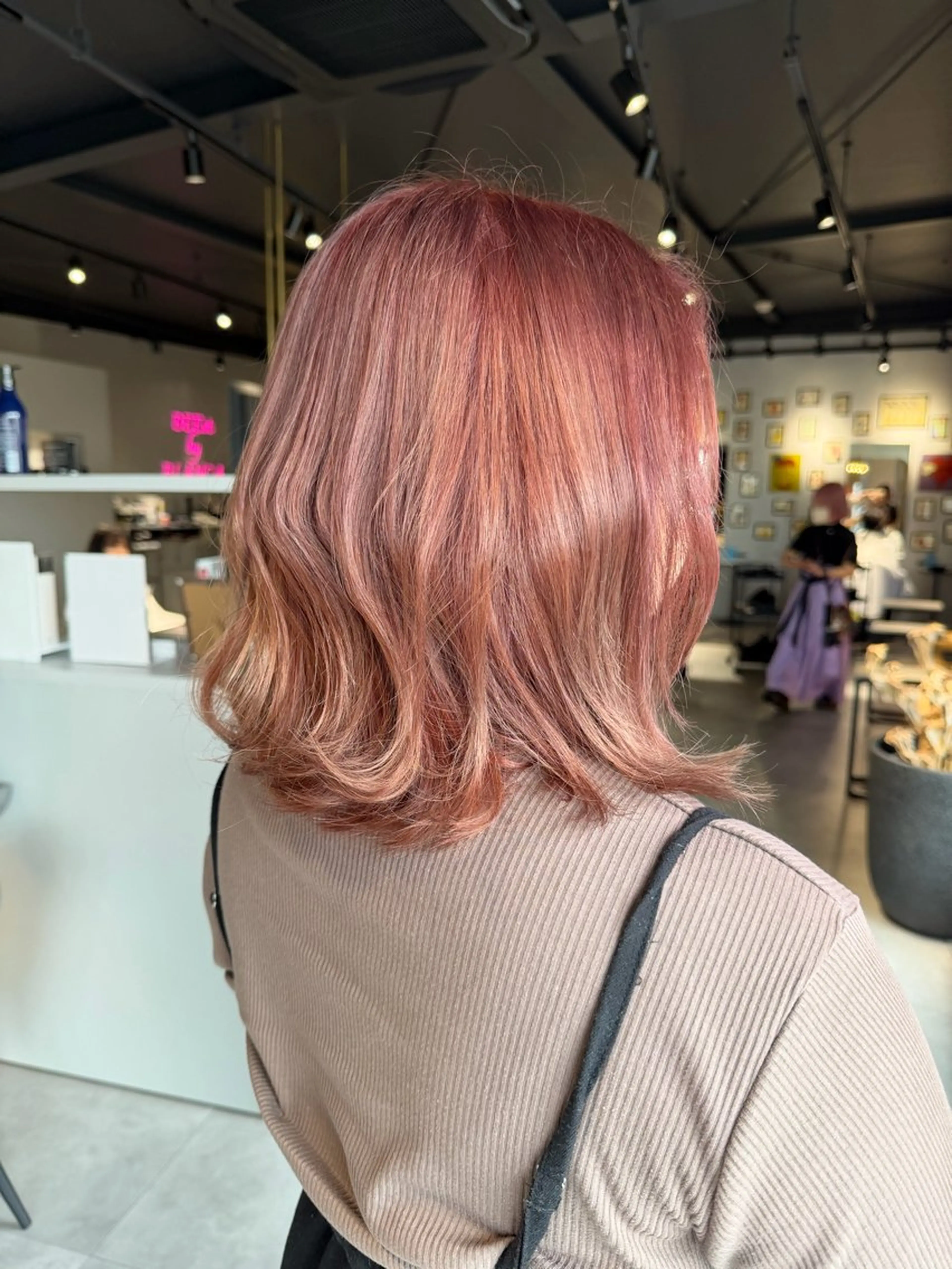 ミディアム ヘアカラー ✨BLANCA SAYAKA✨のヘアスタイル