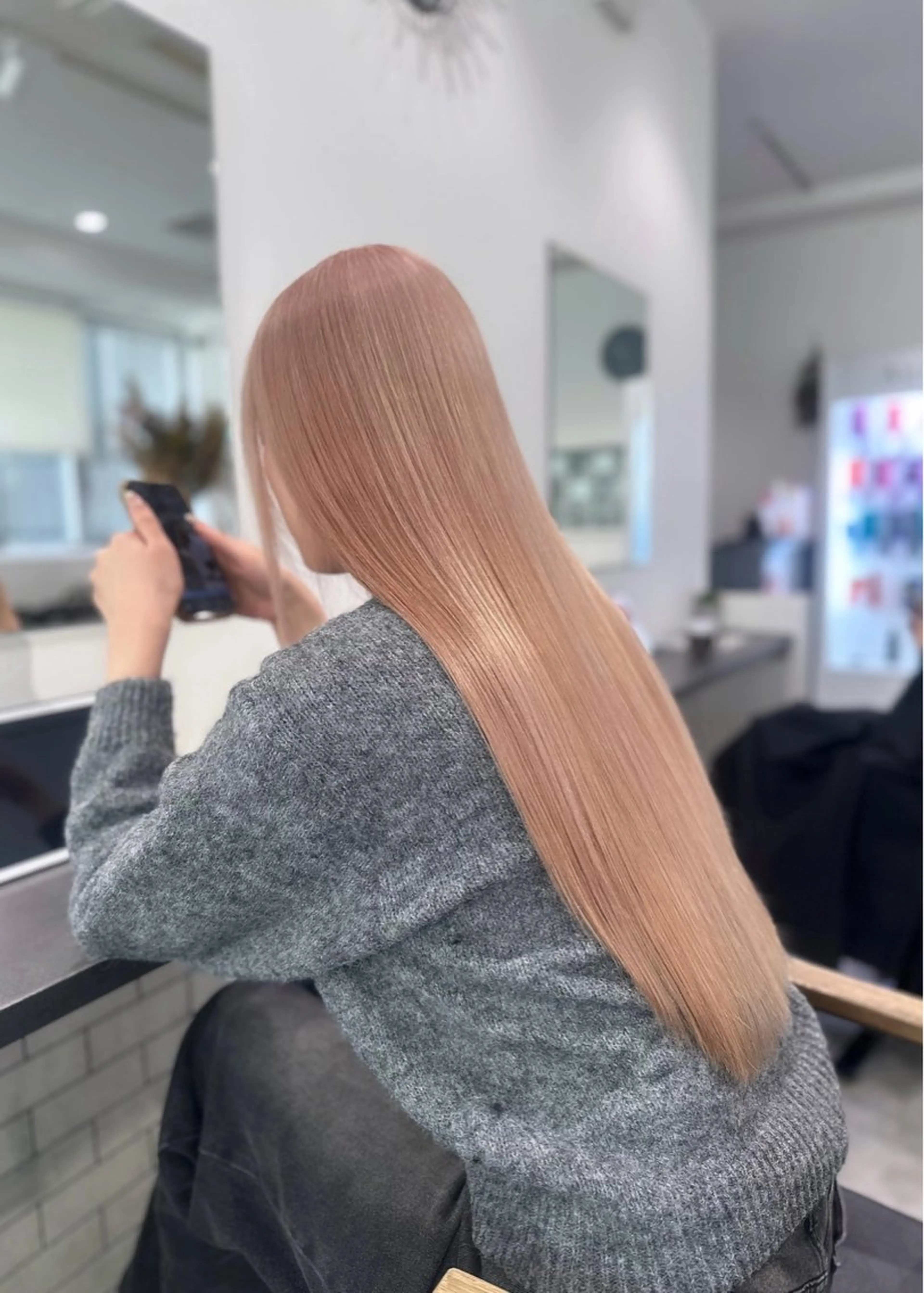 ロング カラー ベージュカラー ミルクティーベージュ ヘアカラー ハイトーン /ブリーチ/miyuのヘアスタイル