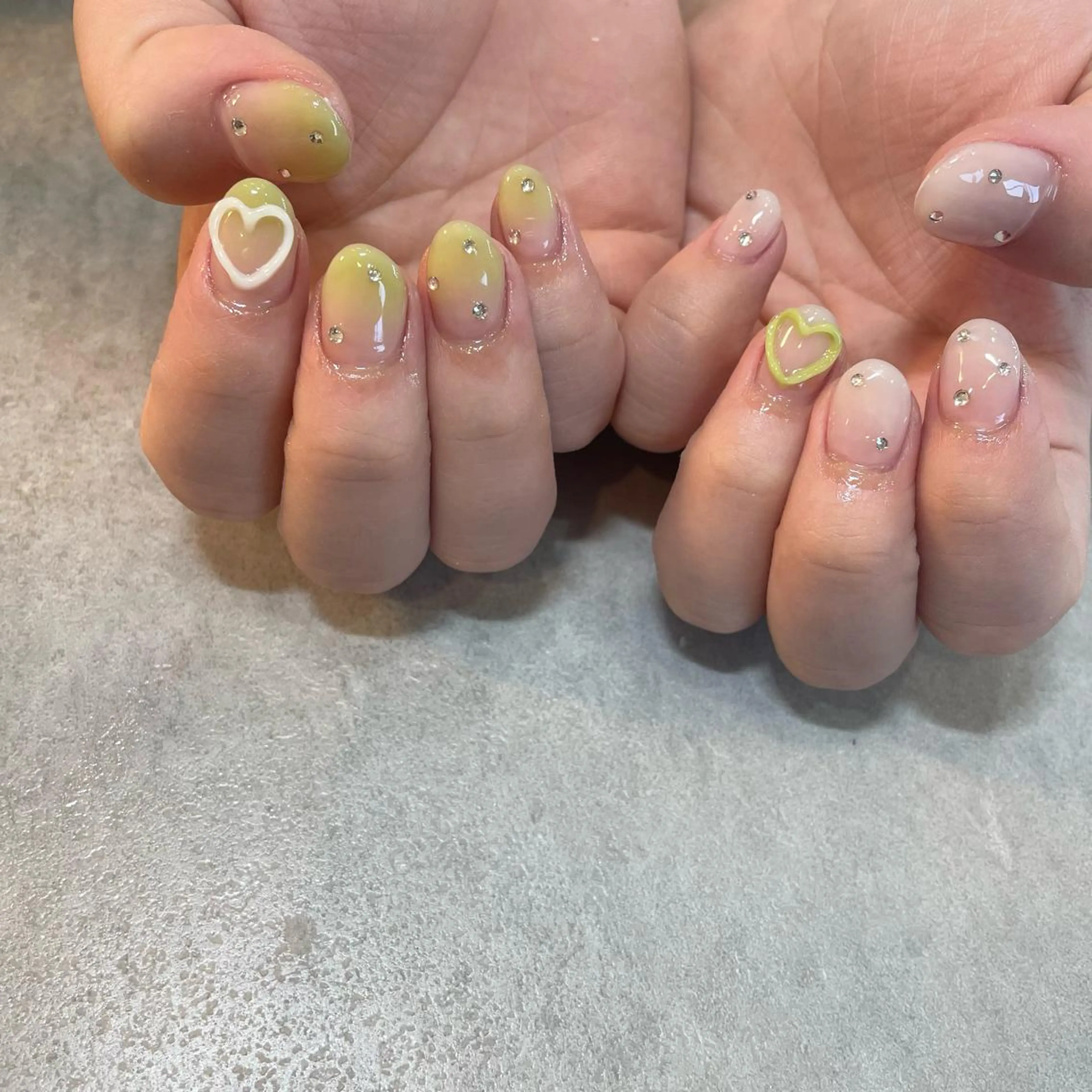 ネイル 韓国ネイル Nail Salon Gummi.のネイルデザイン