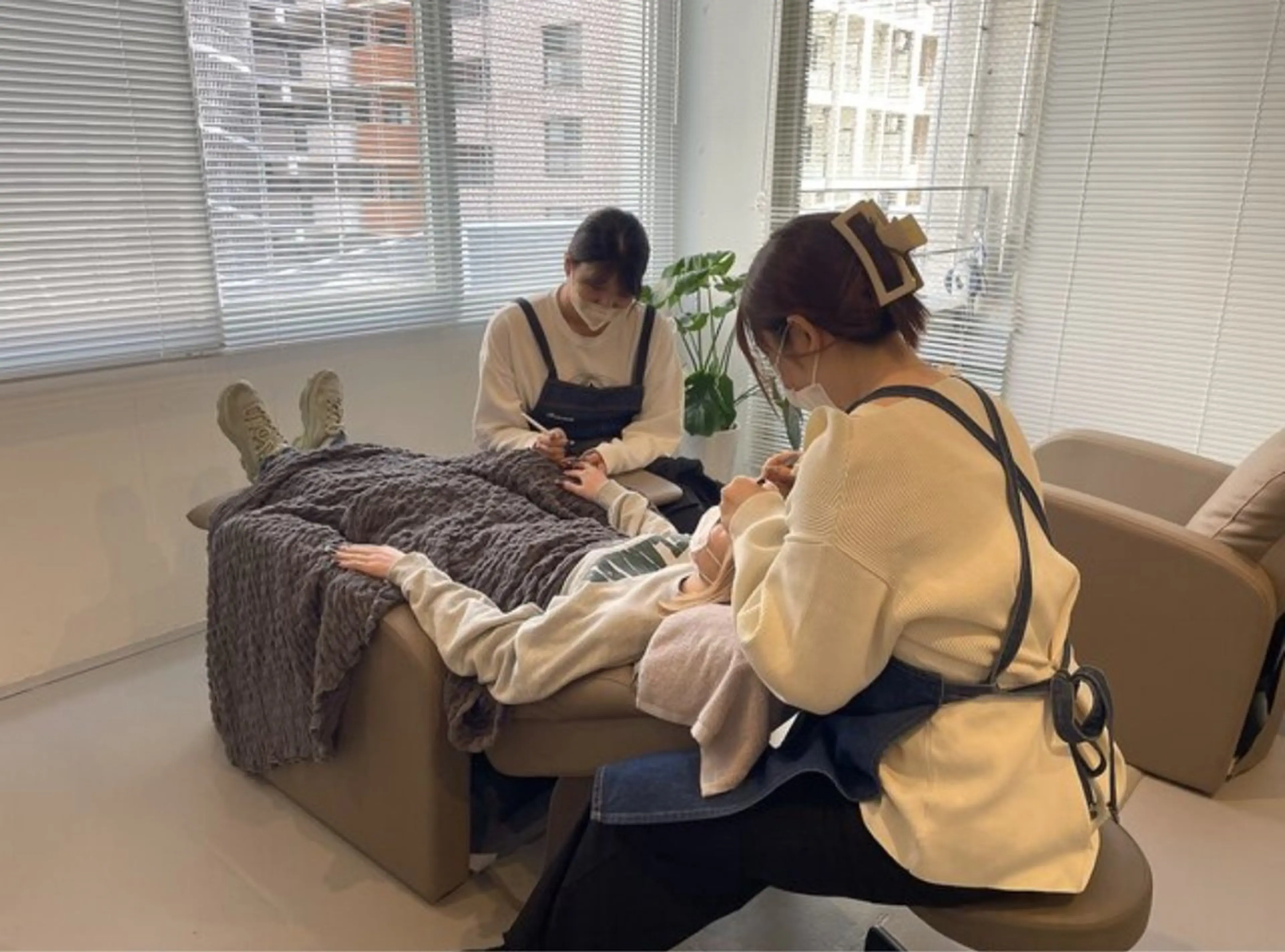 【同時施術✨】デザインネイル＆まつ毛パーマ♡　※オフ有の場合はご連絡お願いしますの写真