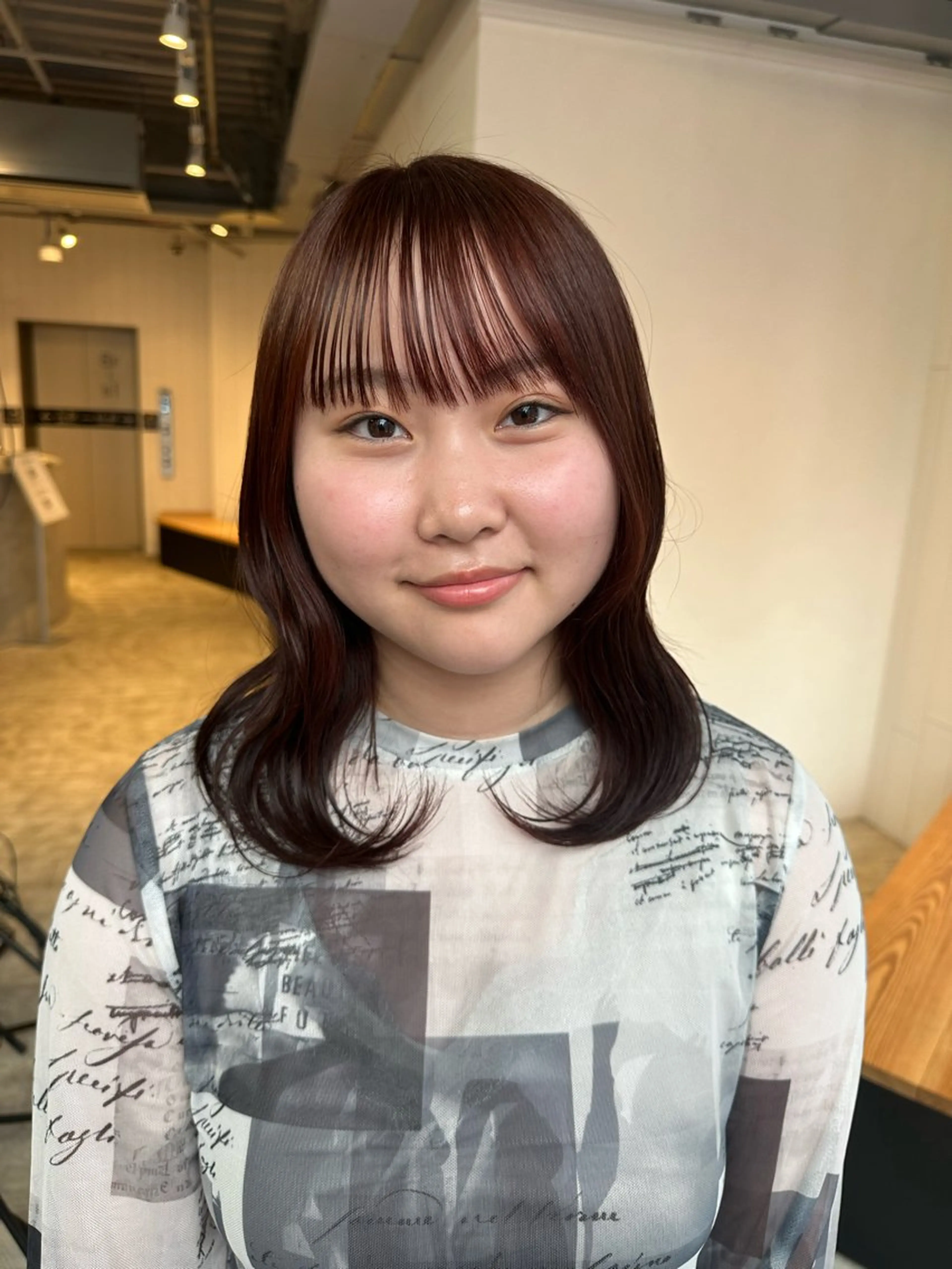 ミディアム 🌷モア 🌷暖色カラー・ボブのヘアスタイル