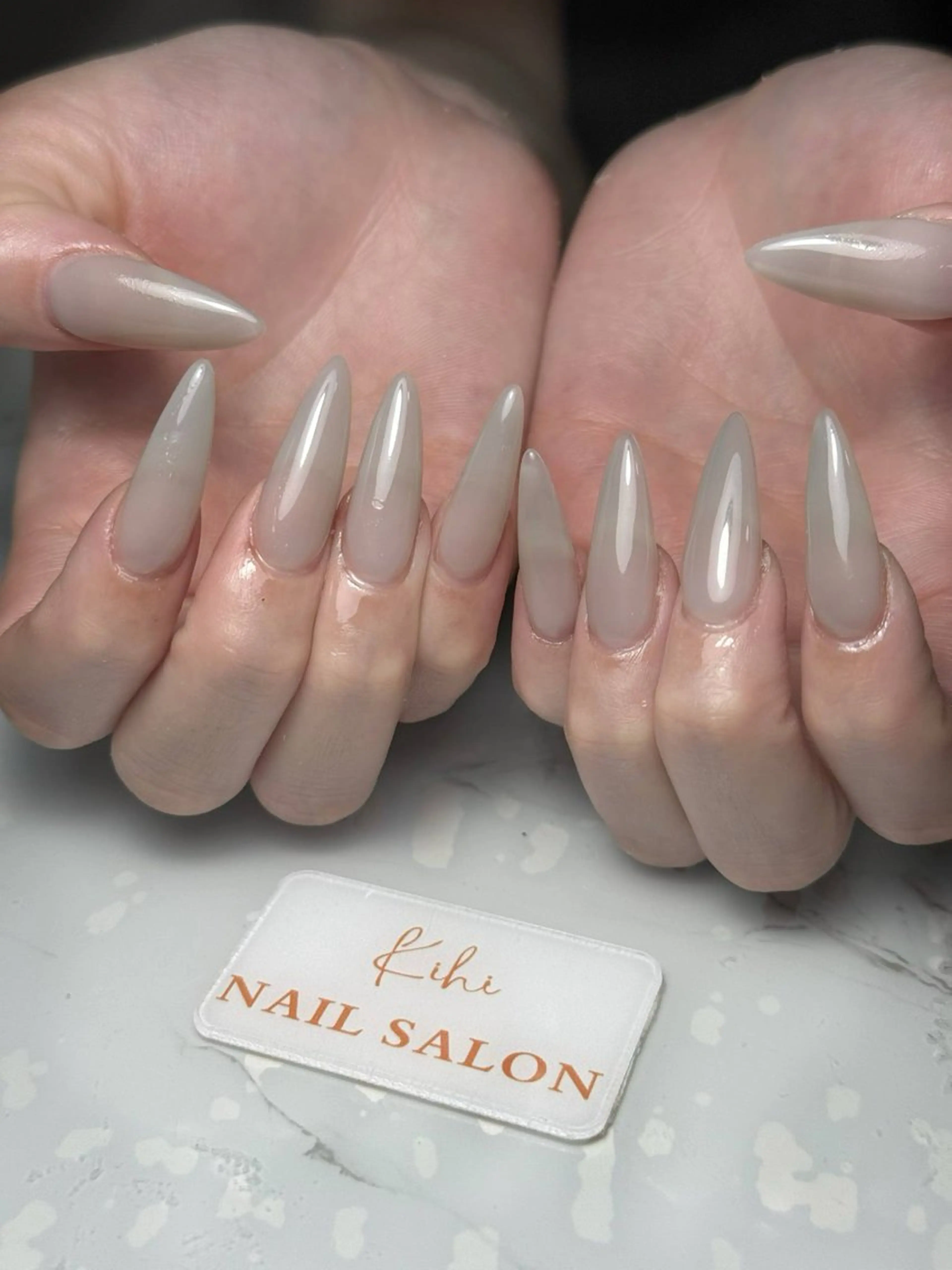 ネイル アートネイル フレンチネイル ジェルネイル グラデーション 韓国ネイル ハンドネイル 💕鈴木ユリ パラジェル/オフ無料のネイルデザイン