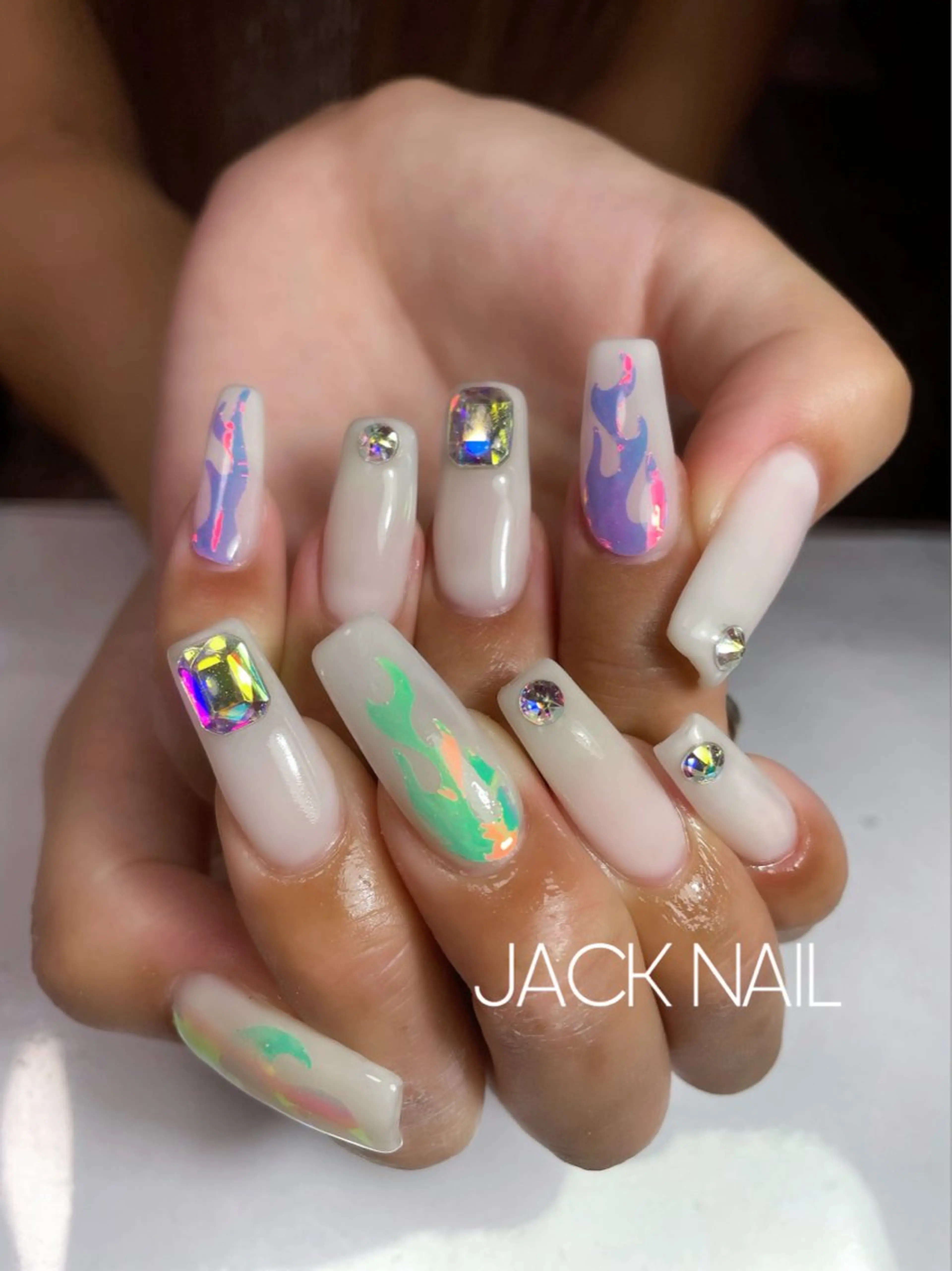 ネイル JACK NAIL 💜Ayakaのネイルデザイン