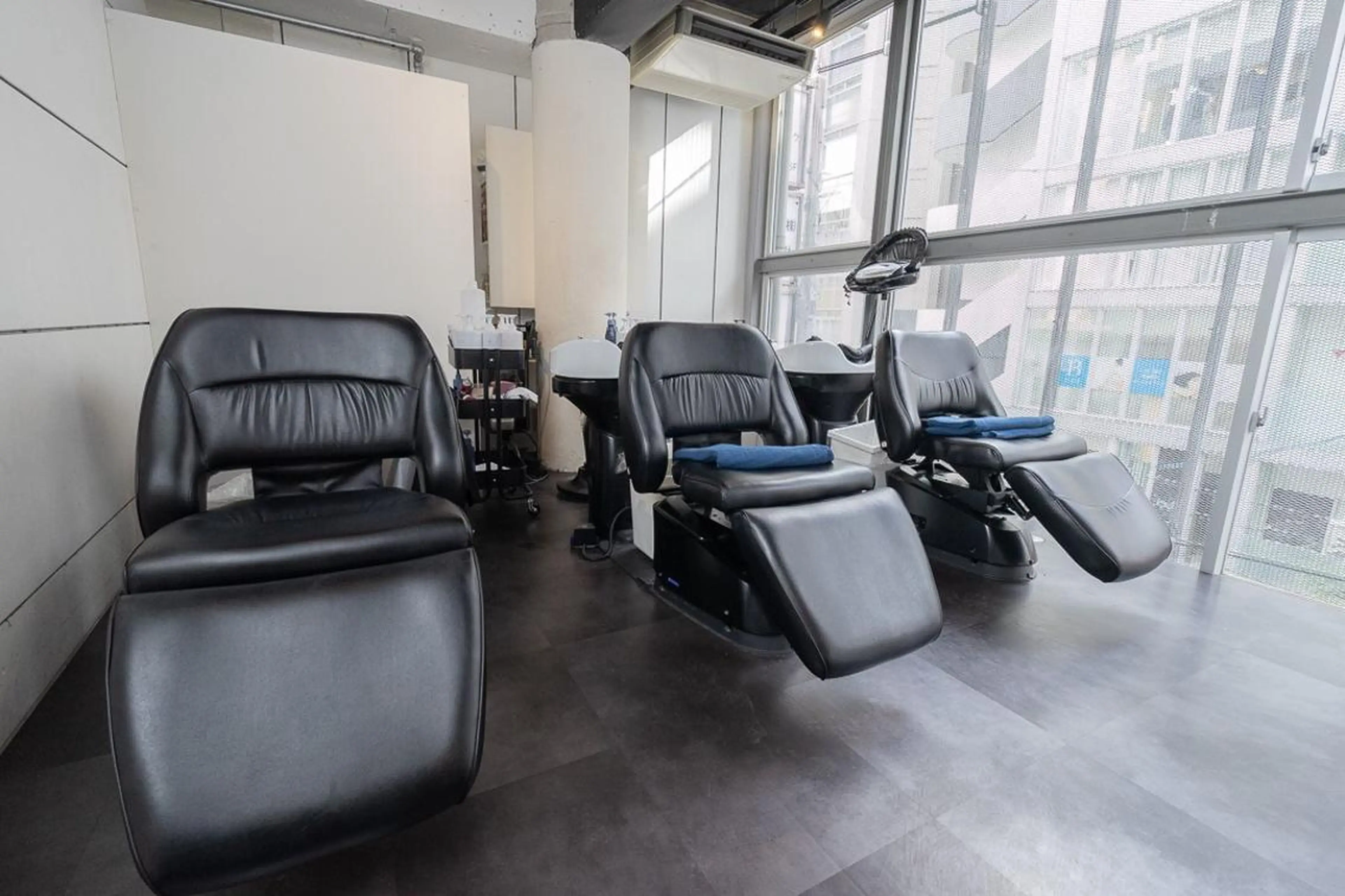 ショート カラー dipty MOILA所属・辻 貴音のヘアスタイル