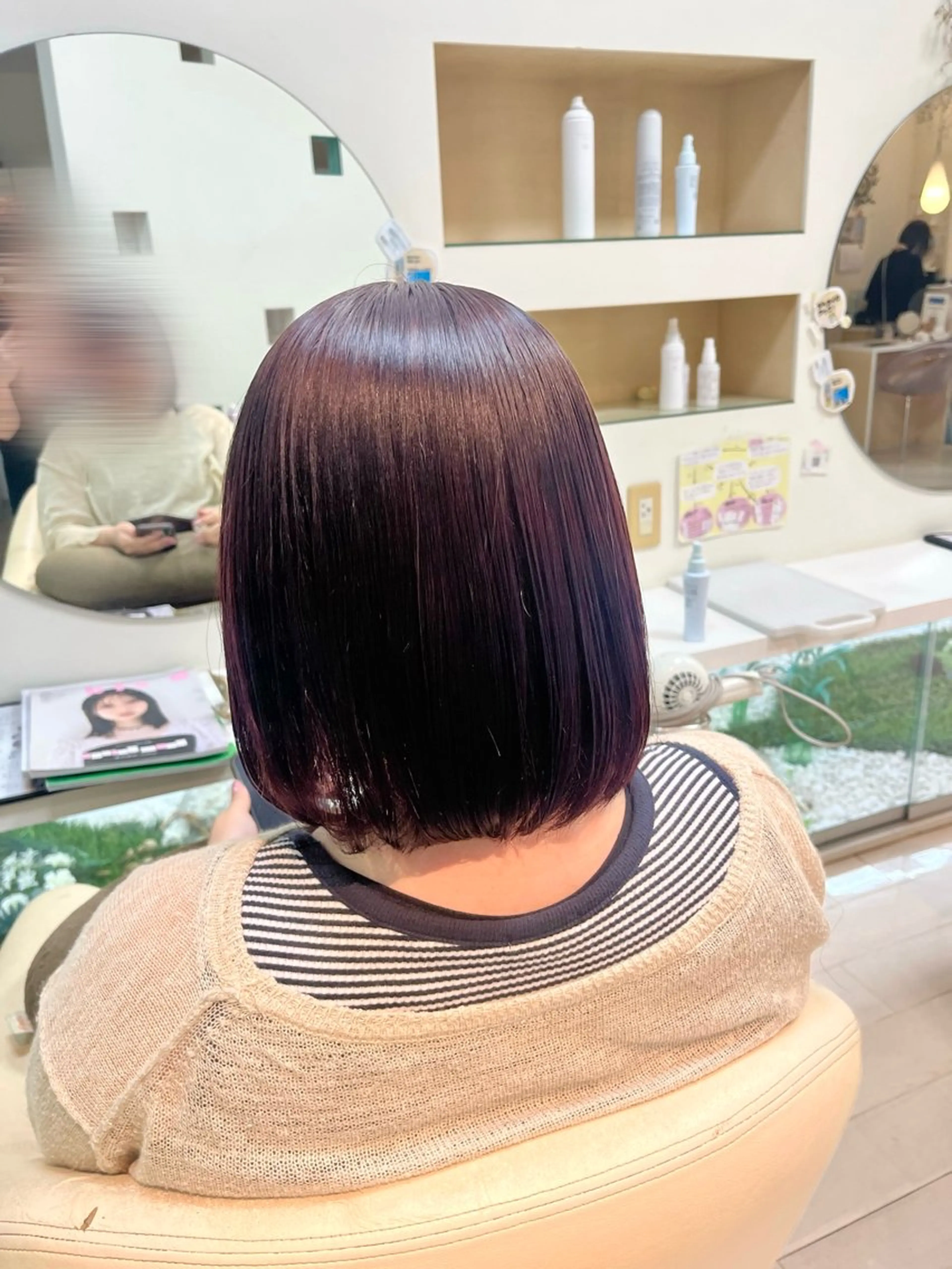カラー ブリーチ カシス ダブルカラー ブリーチなしカラー レッドカラー ヘアカラー トリートメント emu天文館店所属・emu🤍𐙚 Miyuのヘアスタイル