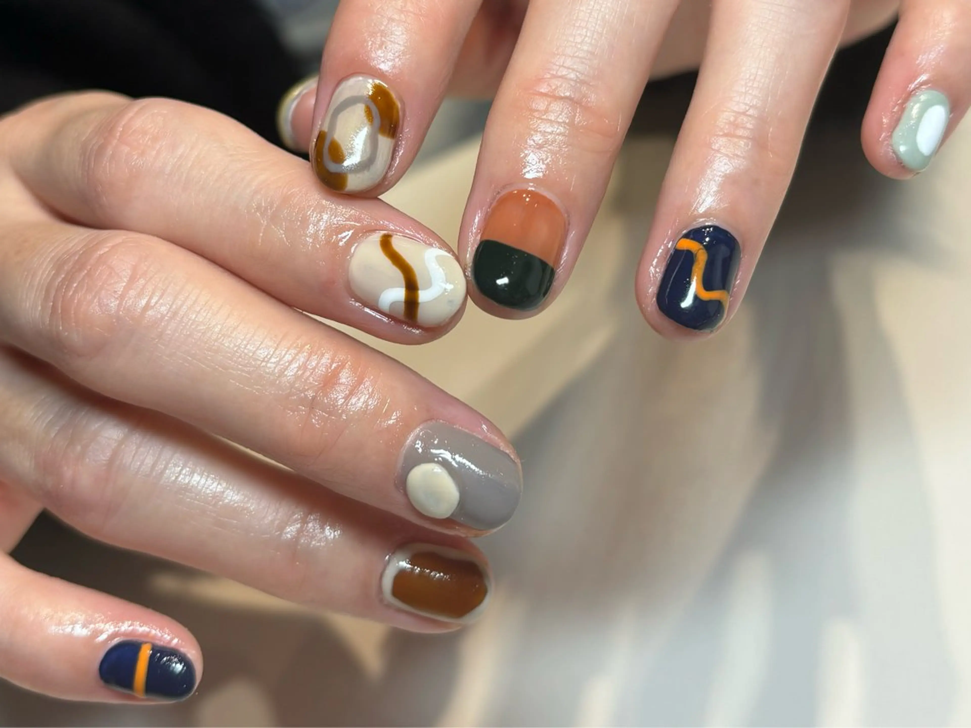 ネイル フットネイル フレンチネイル ジェルネイル グラデーション マグネットネイル ハンドネイル ヘアー.ネイル二刀流 misa🫧のヘアスタイル