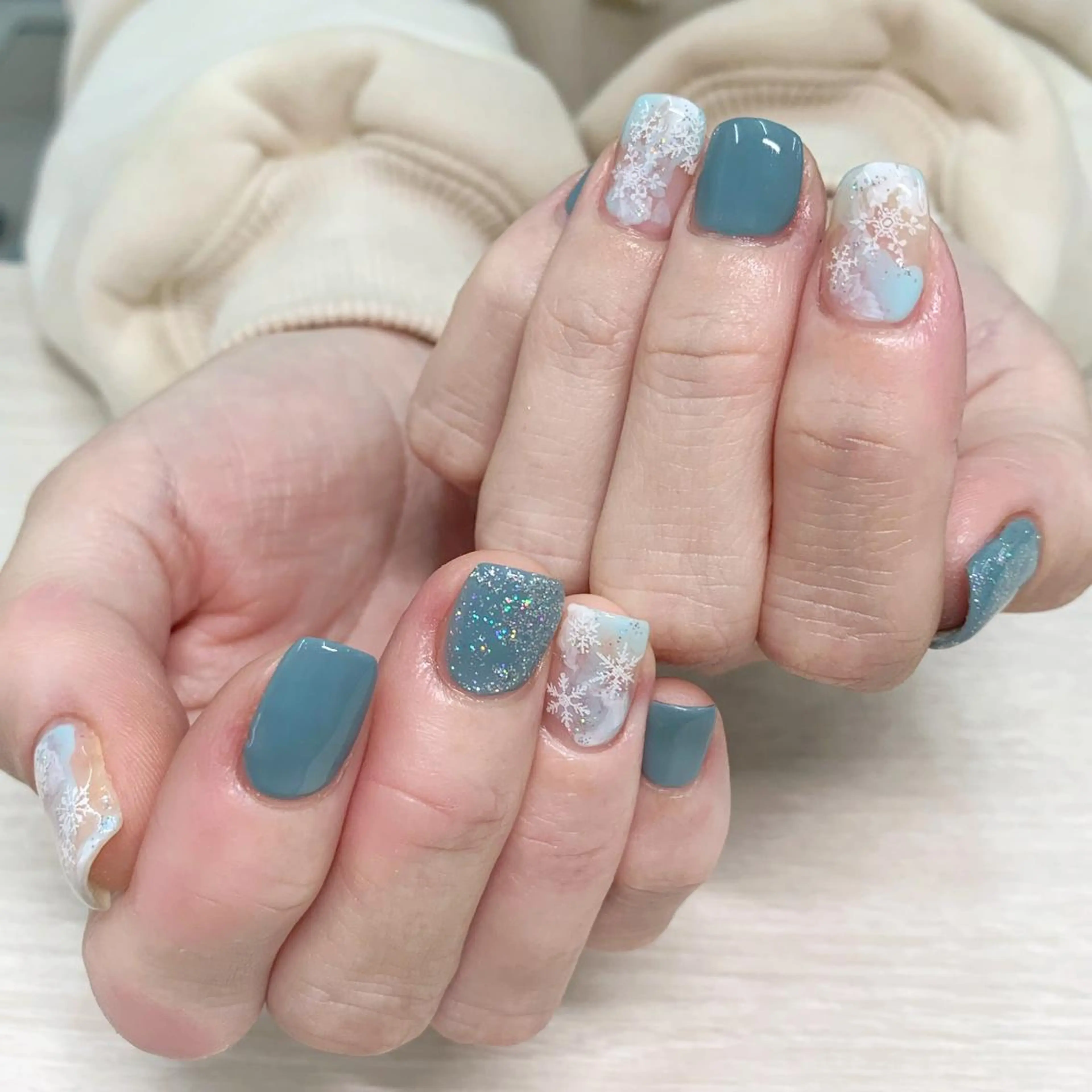 ネイル glossnail MIKIのネイルデザイン