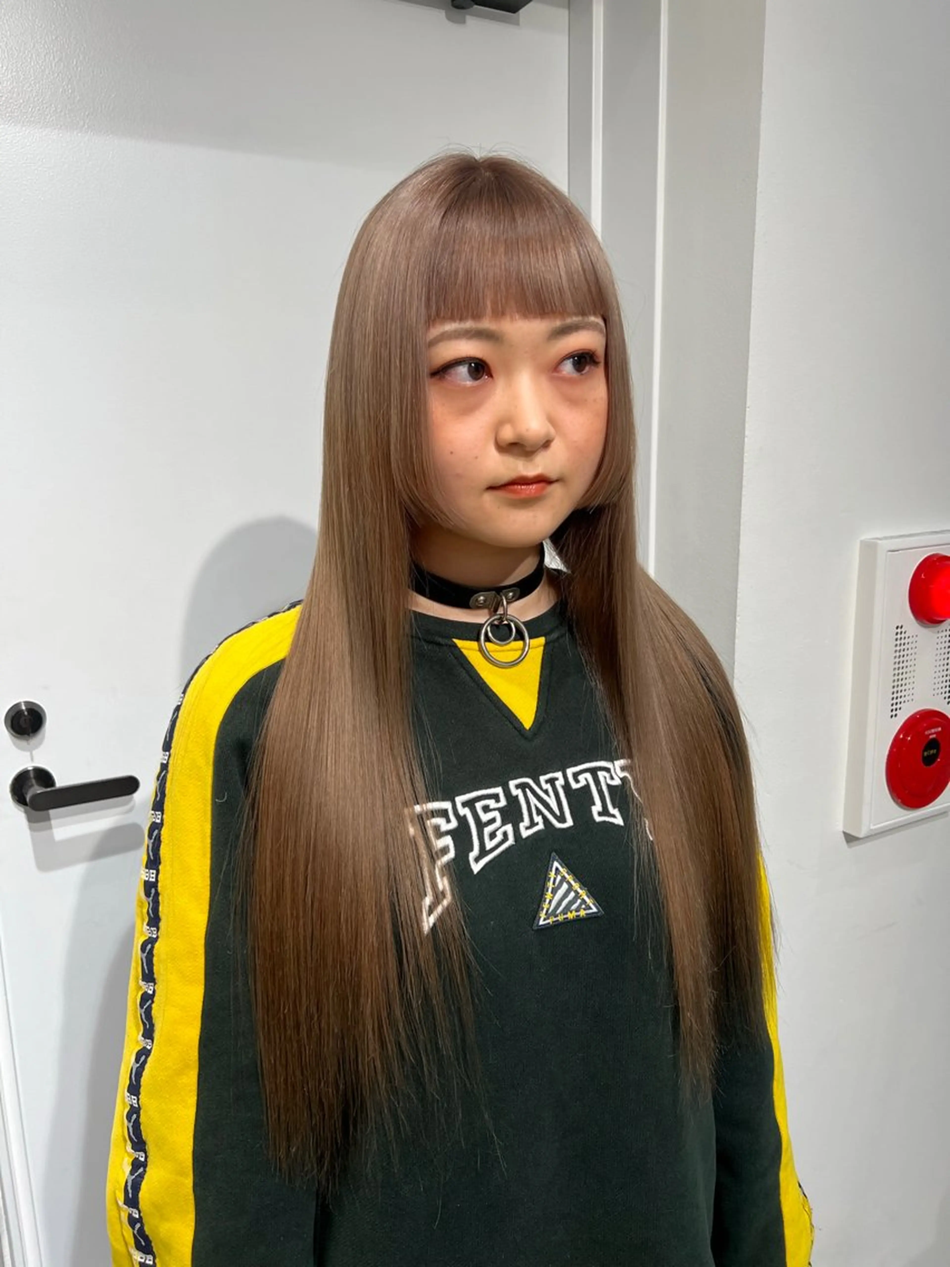 セミロング カラー カット ヘアカラー トリートメント HARU//原宿🤍 リピート率NO.1のヘアスタイル