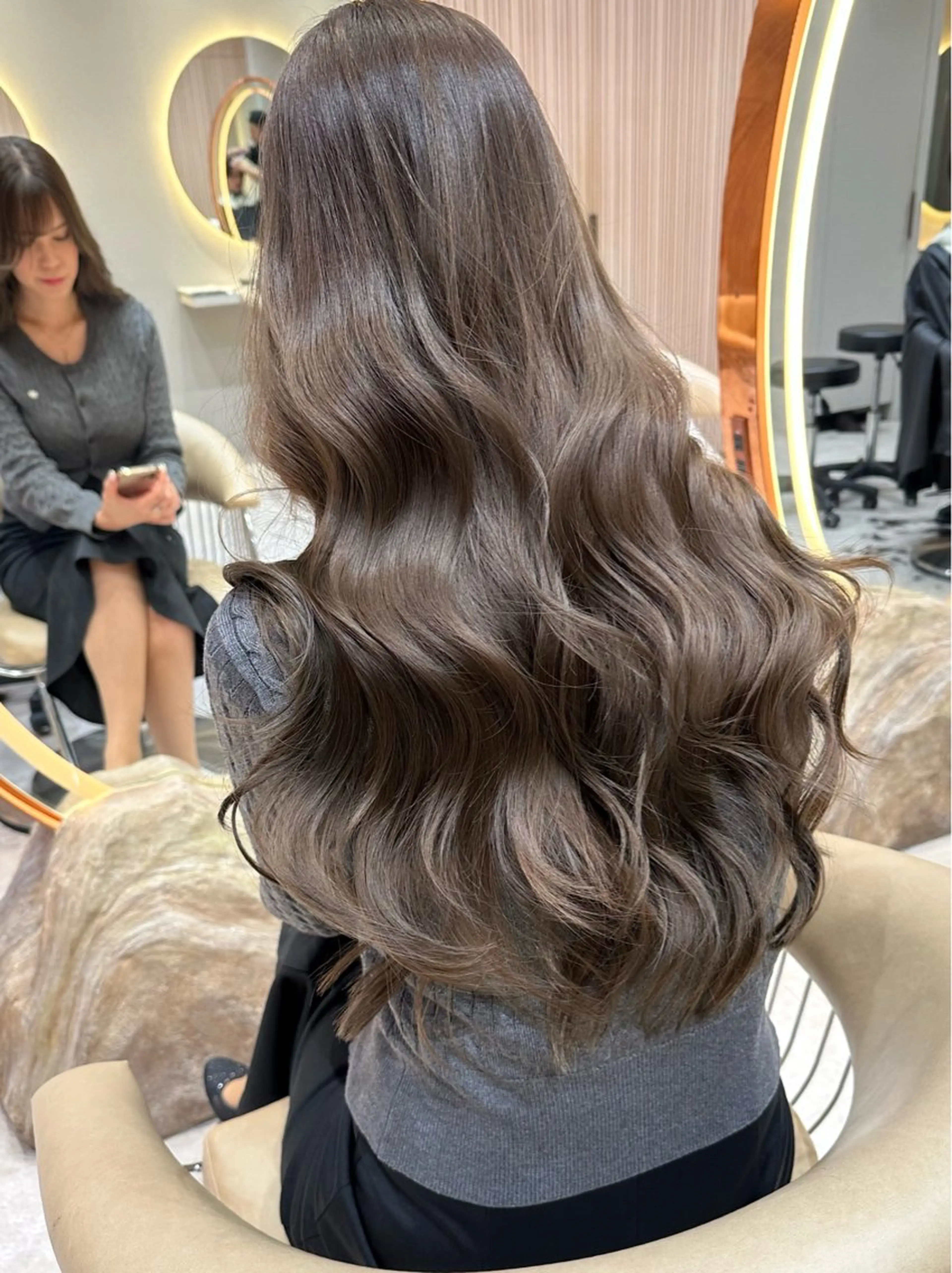 ロング カラー カット ヘアカラー トリートメント レイヤー/韓国 ハイトーン興津史弥のヘアスタイル