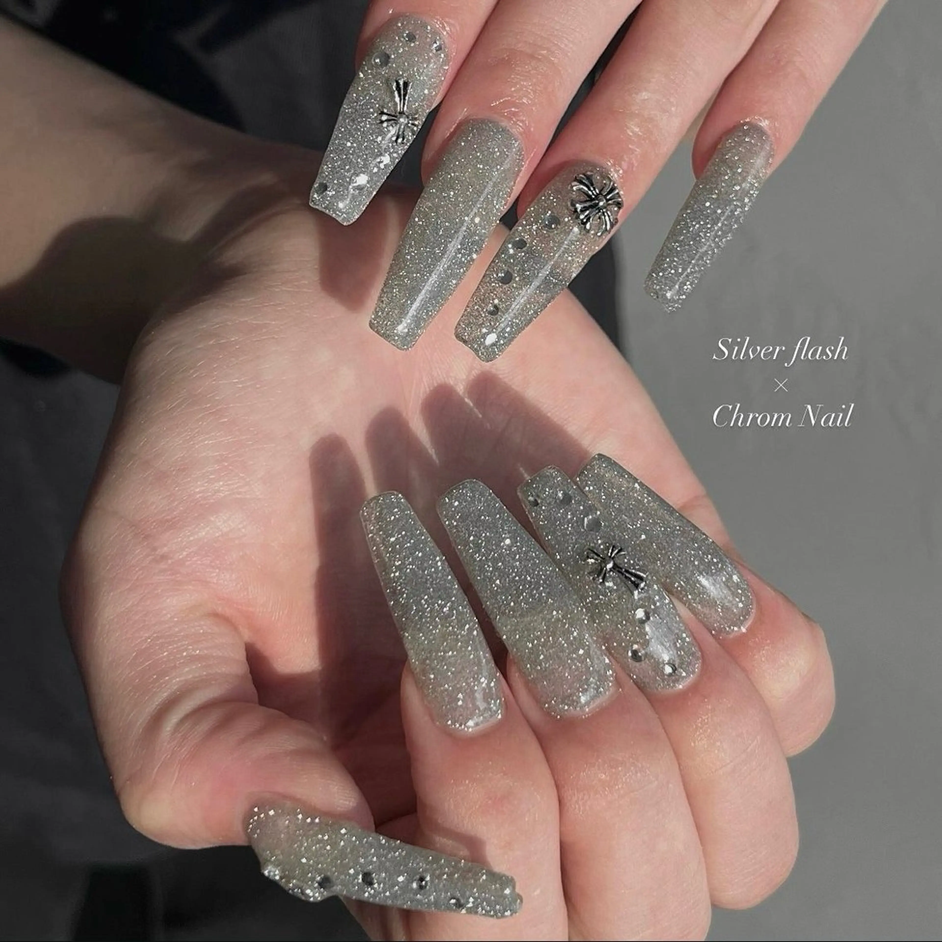 ネイル ハンドネイル SONA Nail所属・舩戸 さんごのネイルデザイン