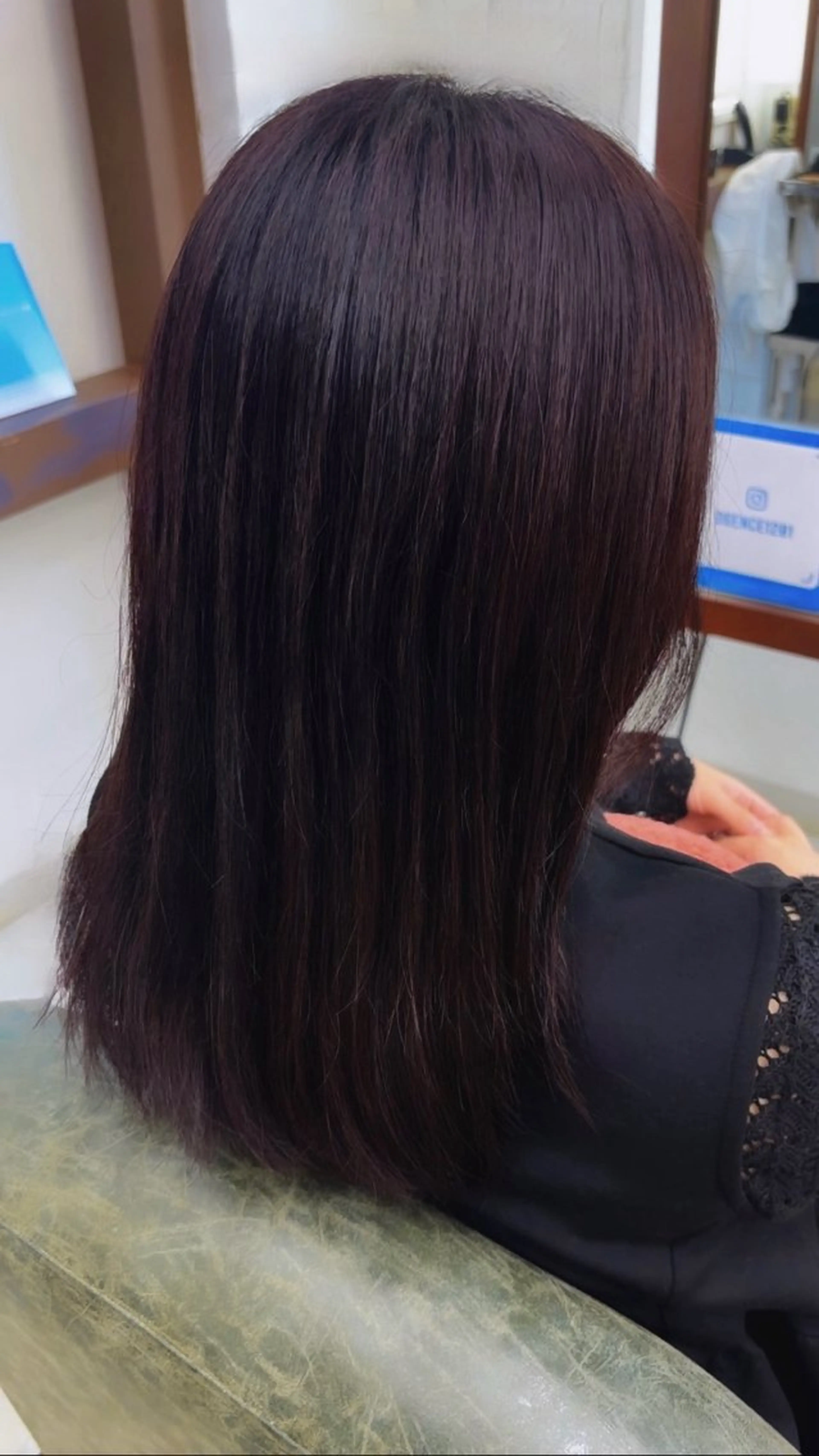 カラー 佐々木 彩芽のヘアスタイル
