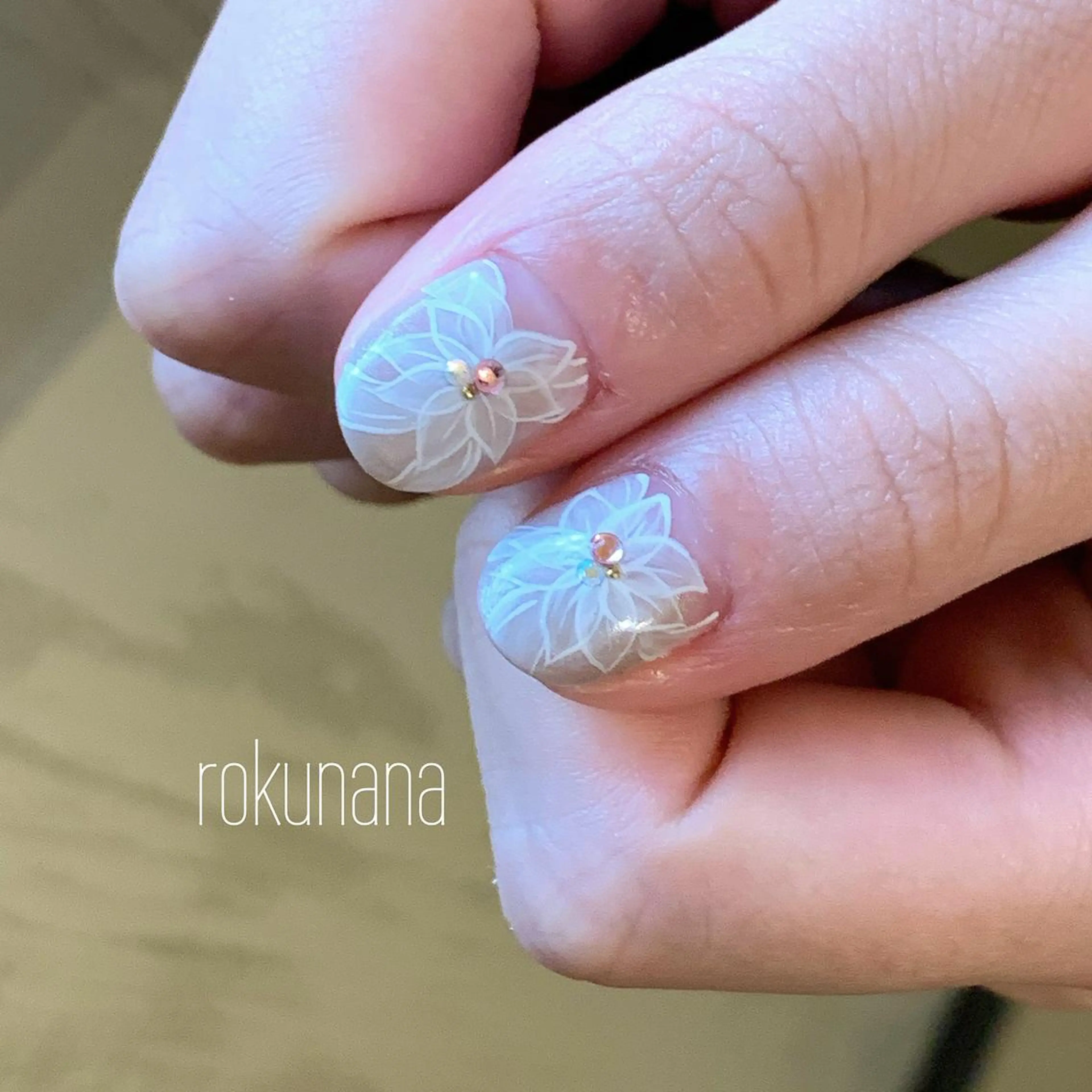 ネイル rokunana 佐野のネイルデザイン