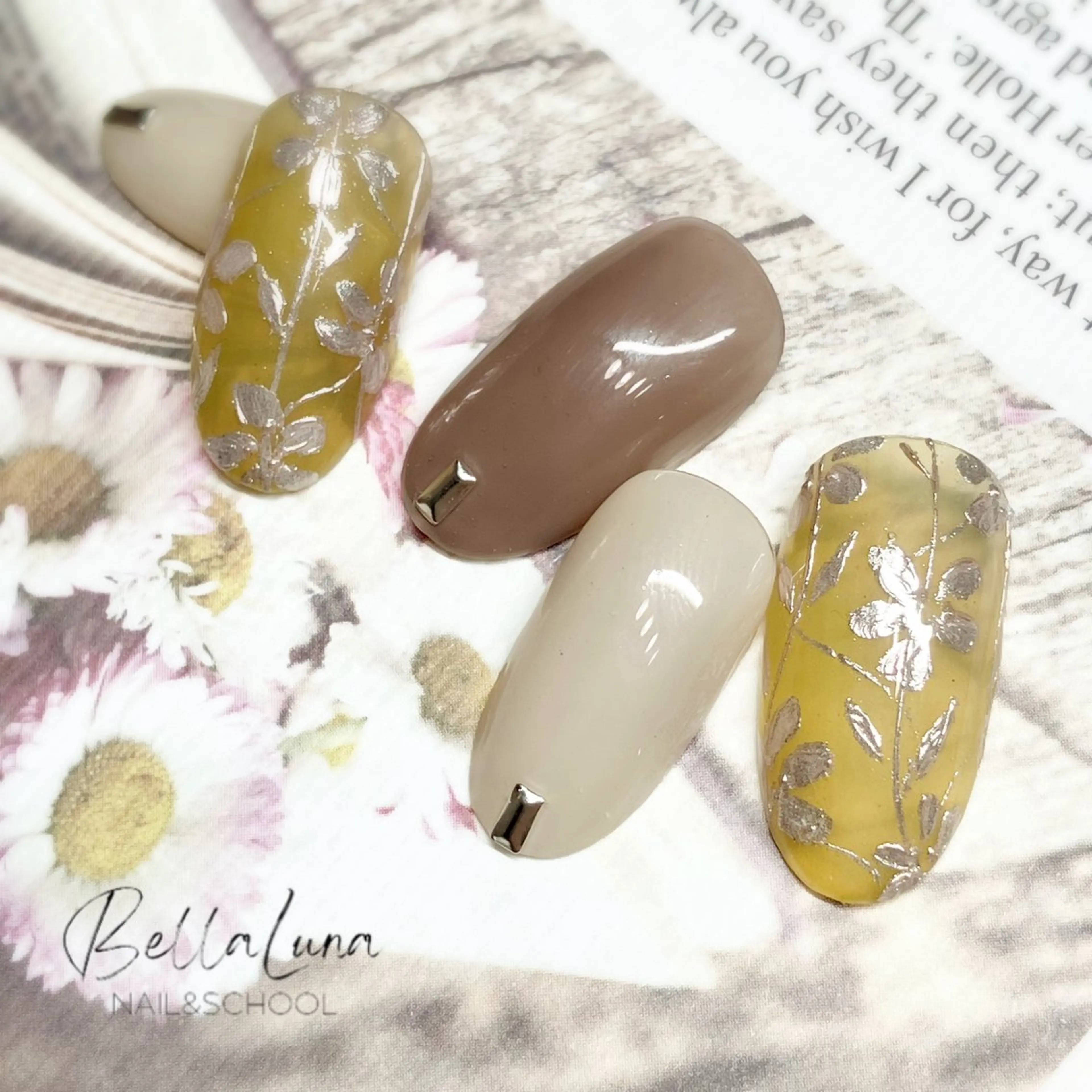 ネイル BellaLuna 金子のネイルデザイン