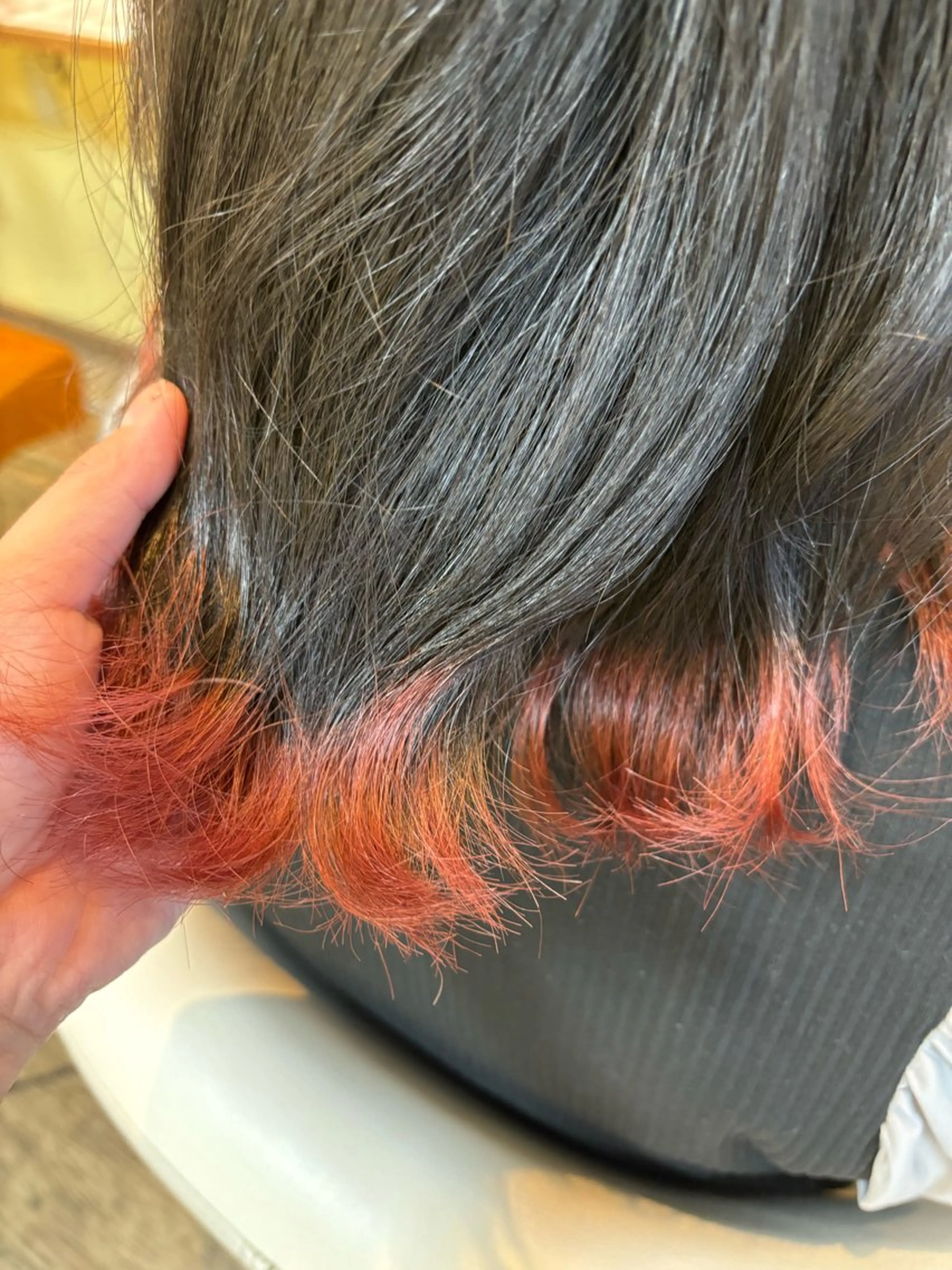 カラー 鶴島 凜のヘアスタイル