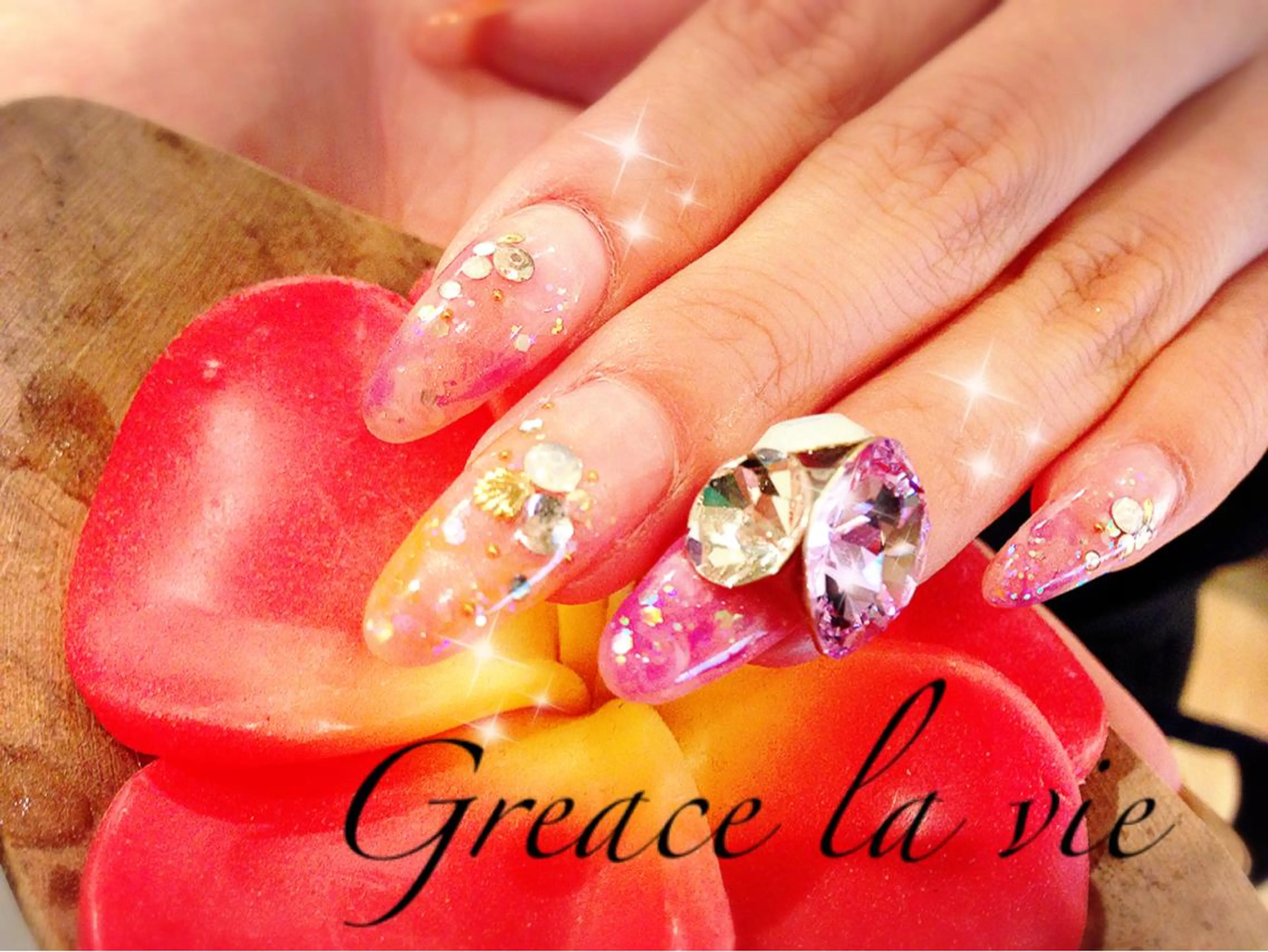 ロング カラー ネイル マツエク・マツパ Greace la vie所属・Greace  la vieのネイルデザイン