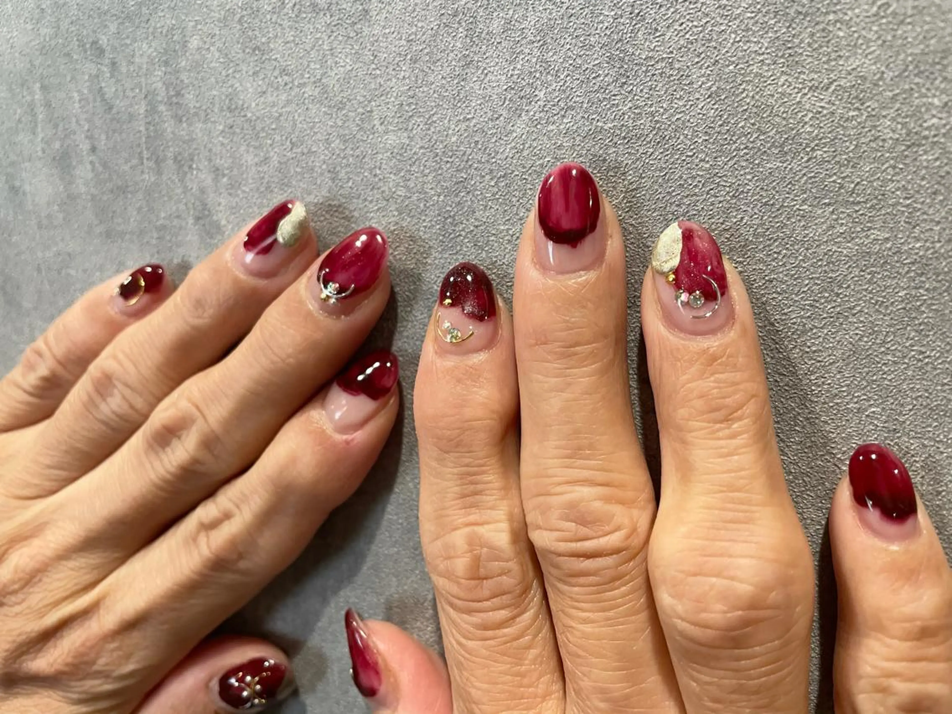 ネイル ハンドネイル BELDAD-ベルダ スチューデントサロンのネイルデザイン