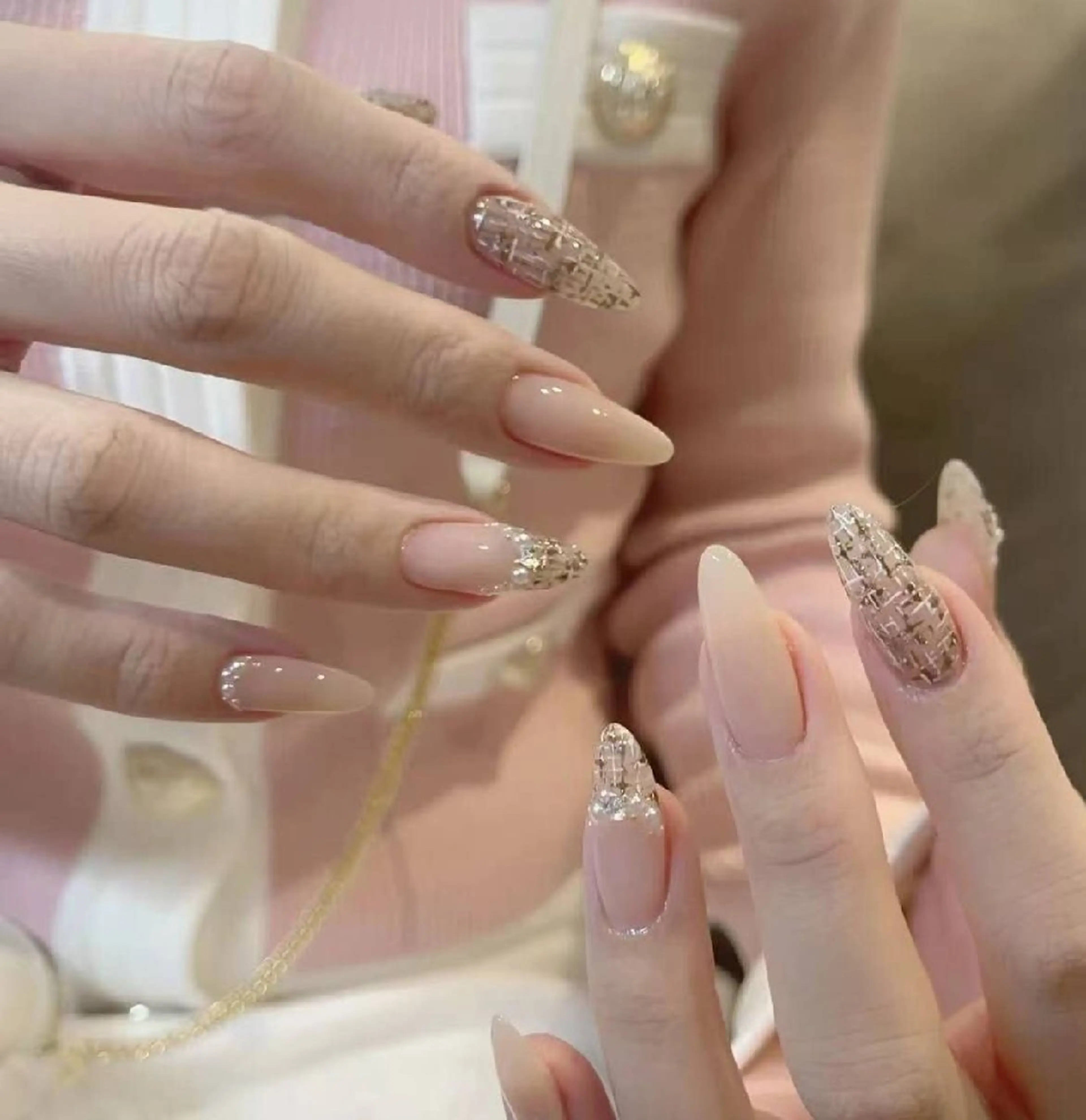 ネイル オーロラネイル フラワーネイル フットネイル フレンチネイル ジェルネイル ハンドネイル Oomiya 服部のネイルデザイン