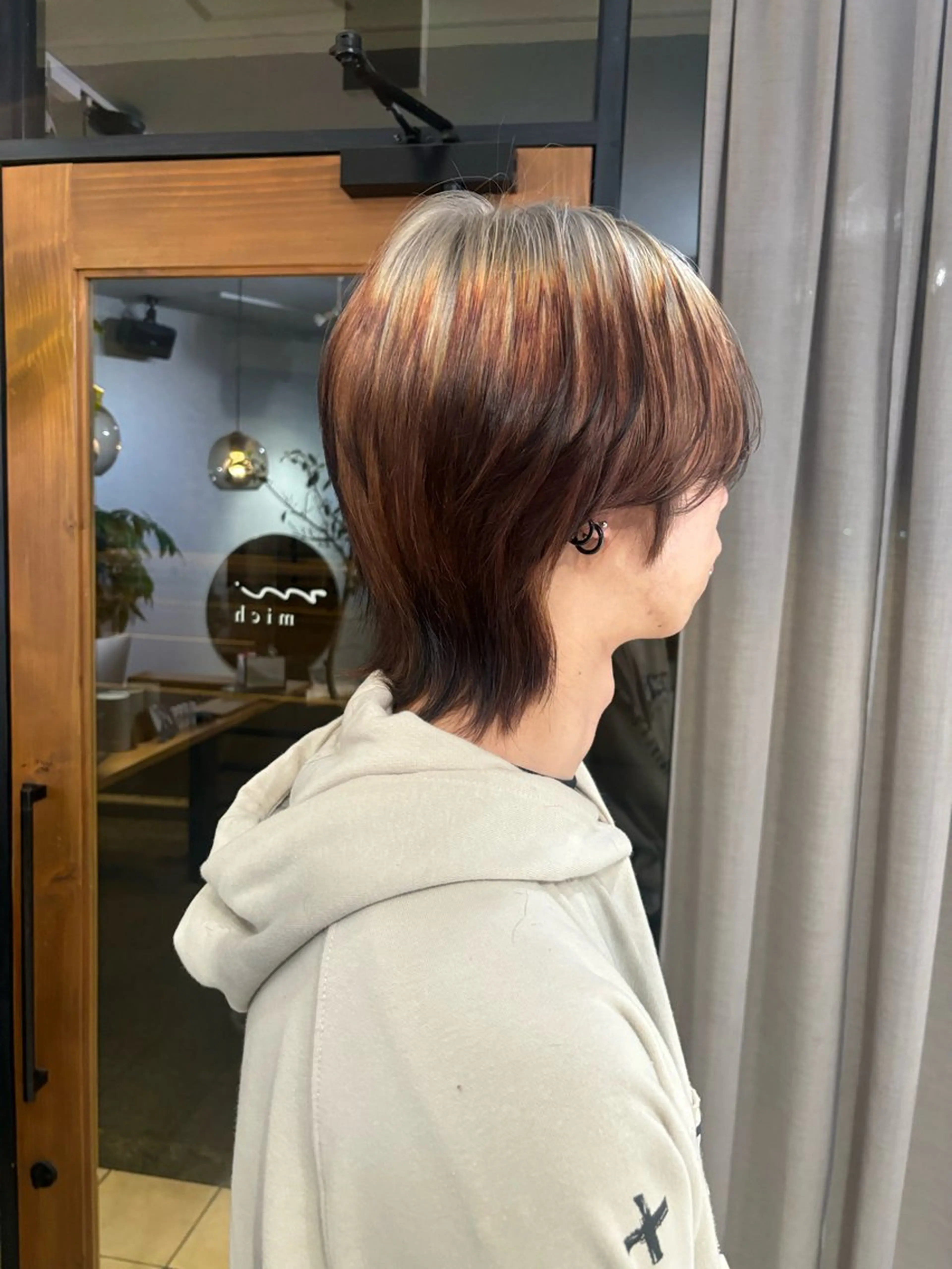 カラー メンズ メンズハイトーン デザインカラー ハイトーンカラー 🐼 こゆきのヘアスタイル