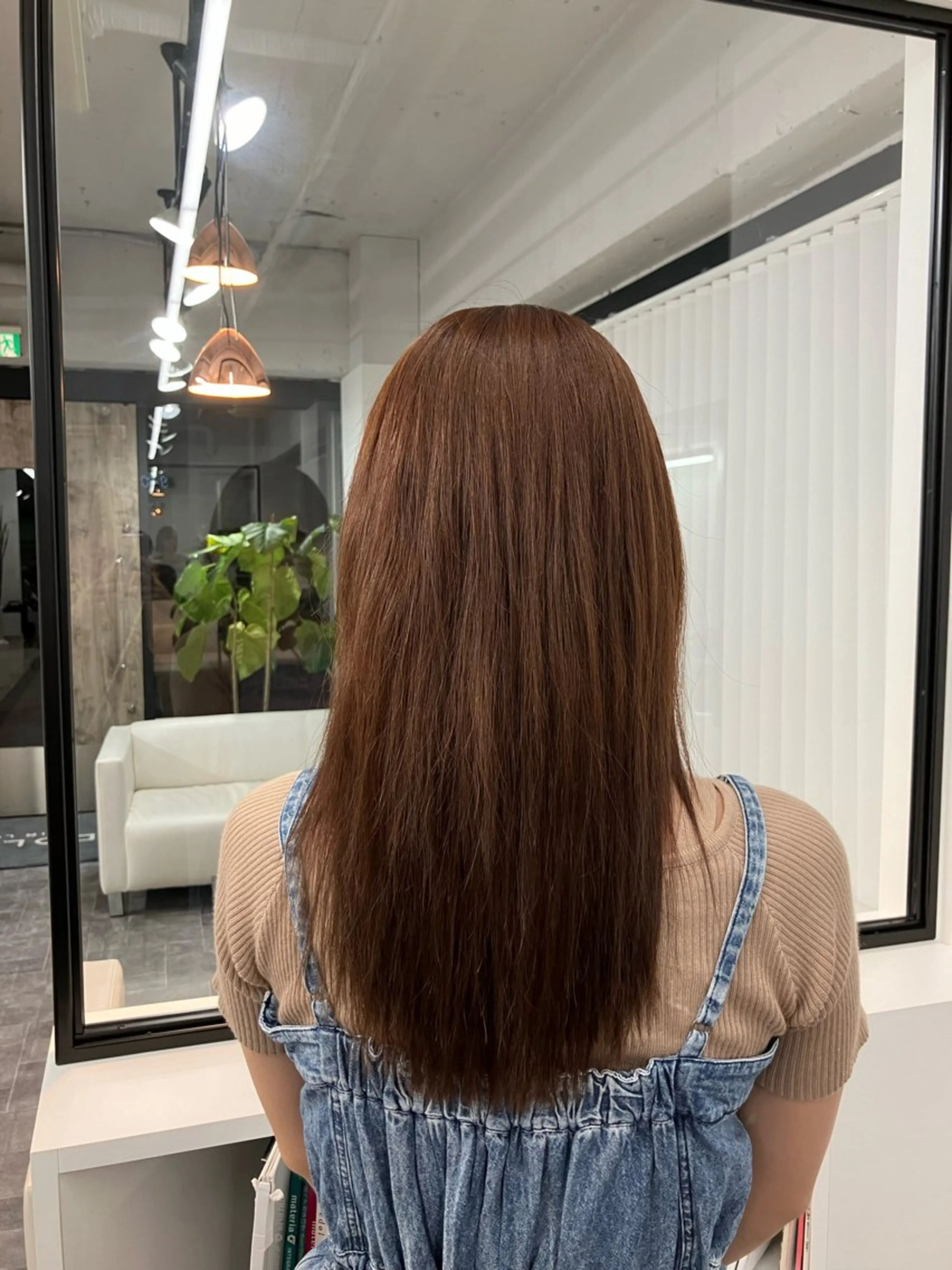 カラーモデル【ワンカラー】+ヘッドスパ+肩マッサージの写真