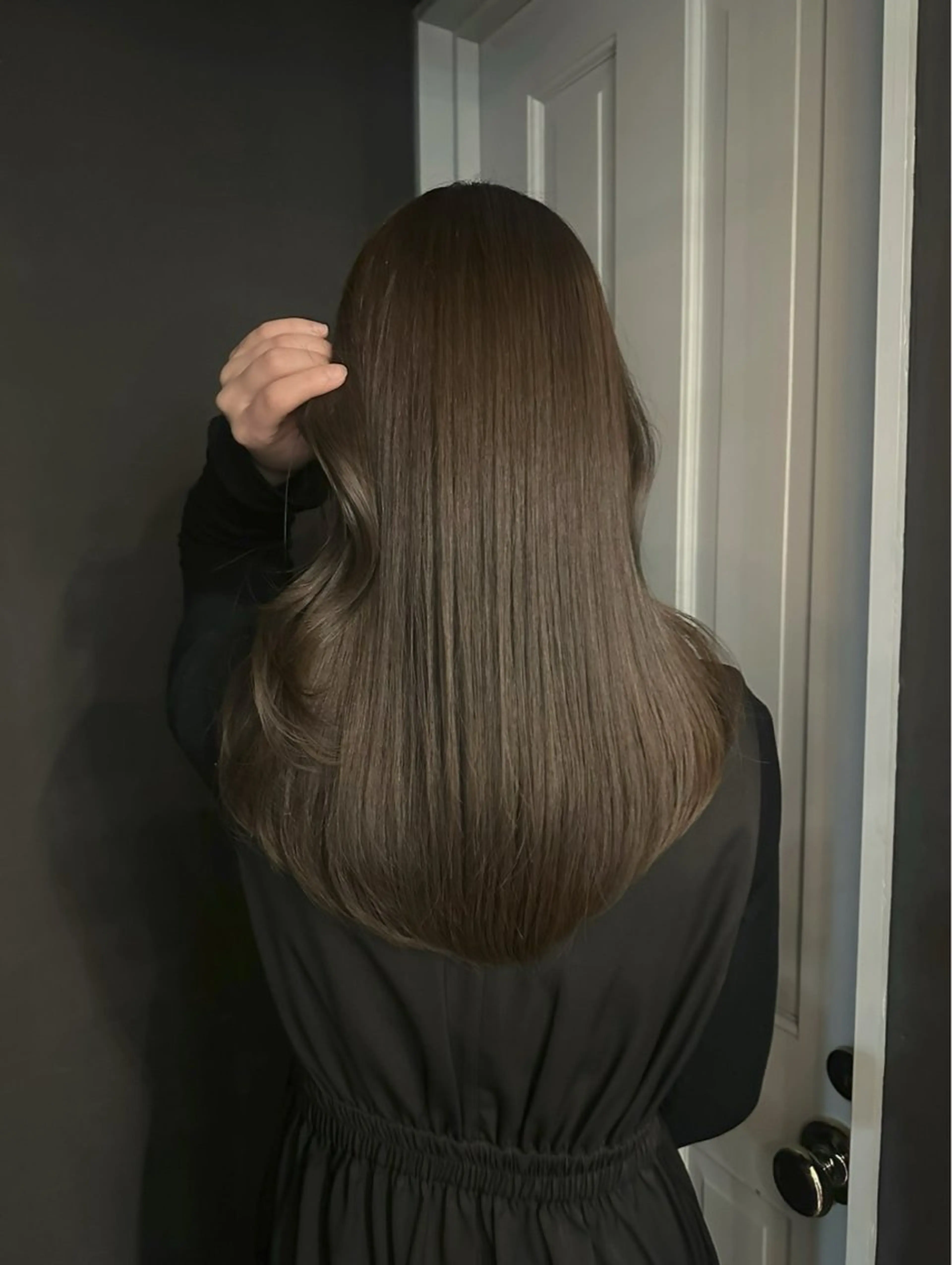 カラー 竹内 穂乃佳のヘアスタイル