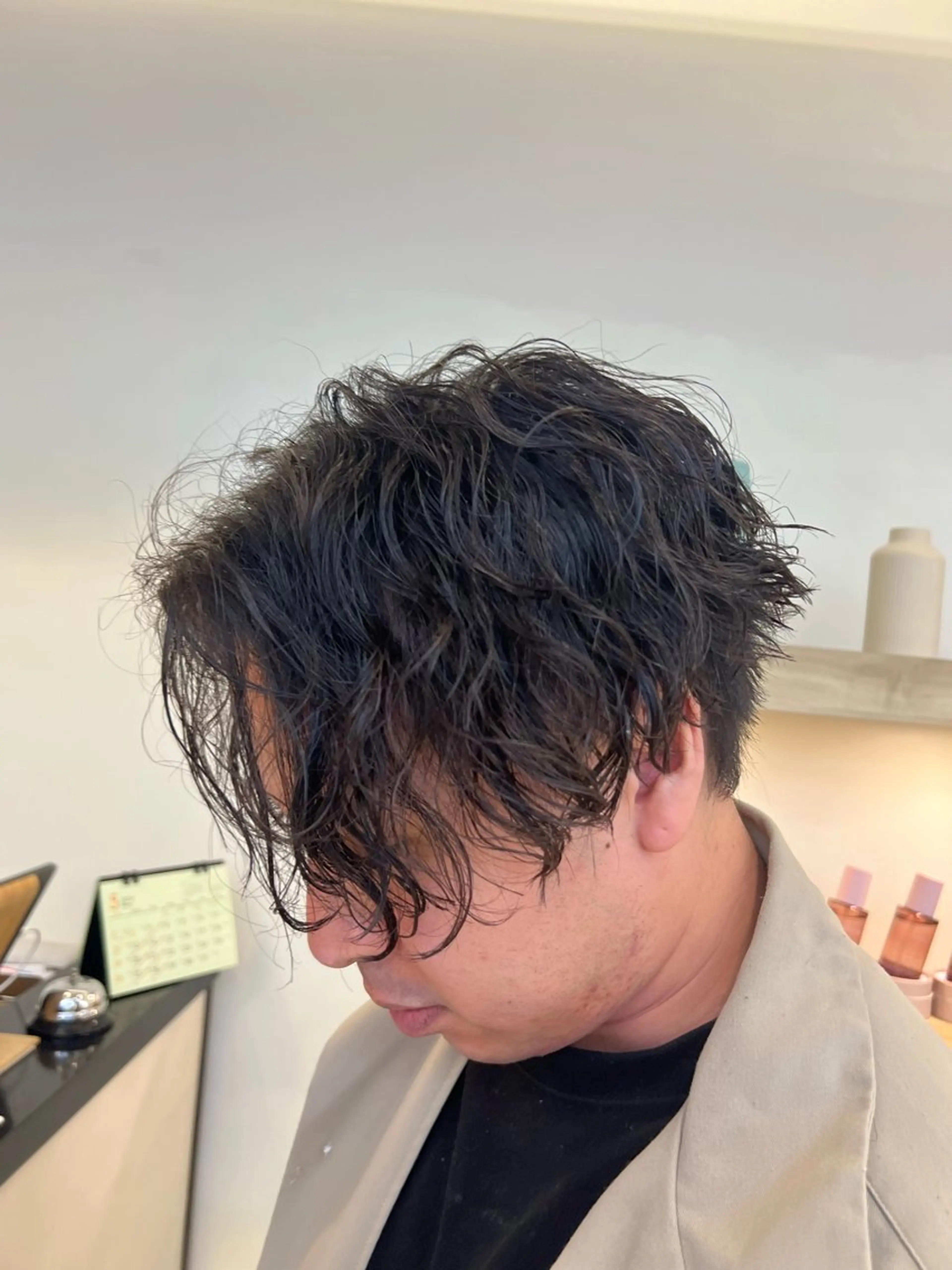 ミディアム パーマ メンズ カット パーマ メンズパーマ 岩成健志郎のヘアスタイル