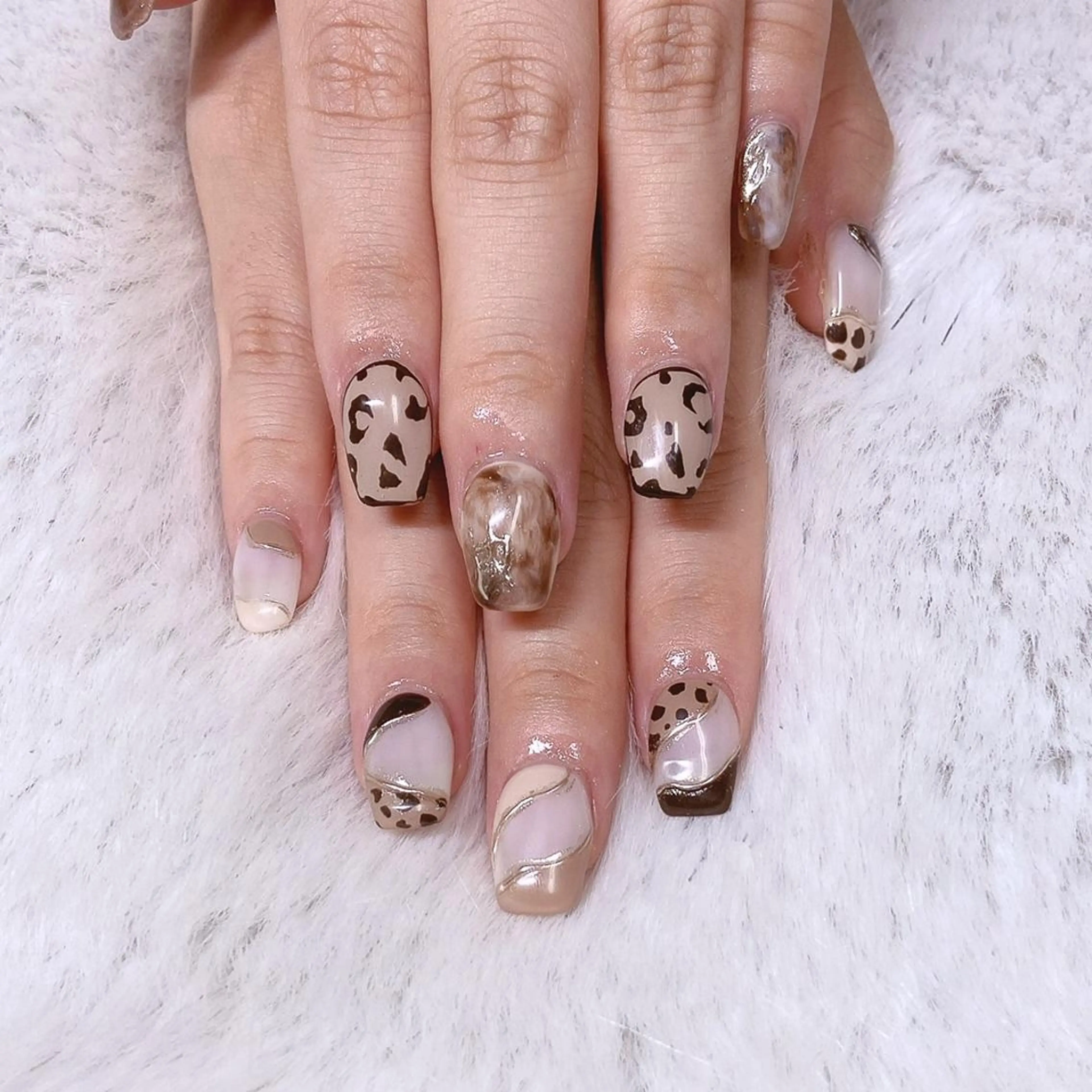 ネイル 稲垣 江梨花のネイルデザイン