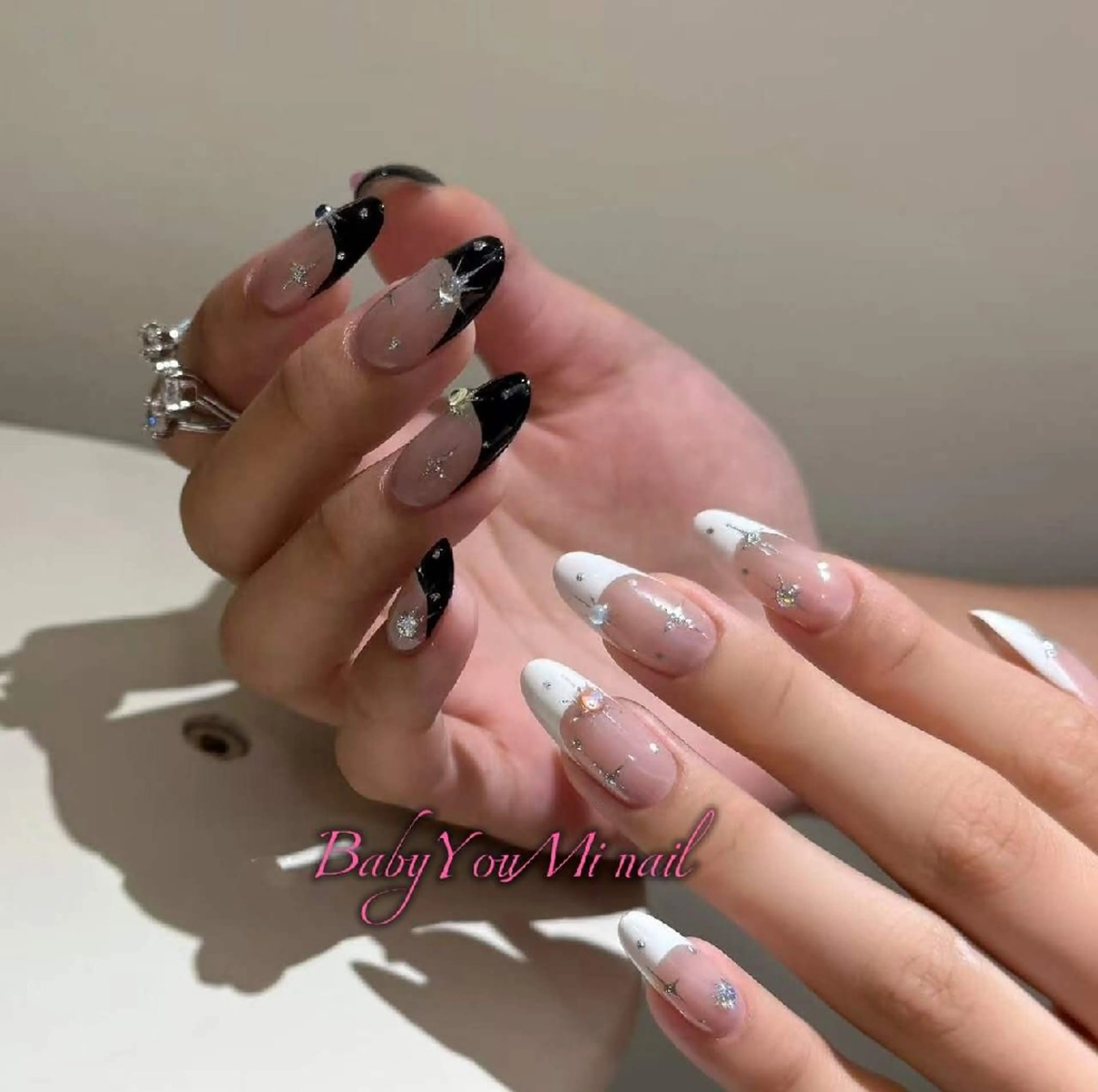 ネイル オーロラネイル フラワーネイル フットネイル フレンチネイル ジェルネイル ハンドネイル Oomiya 服部のネイルデザイン