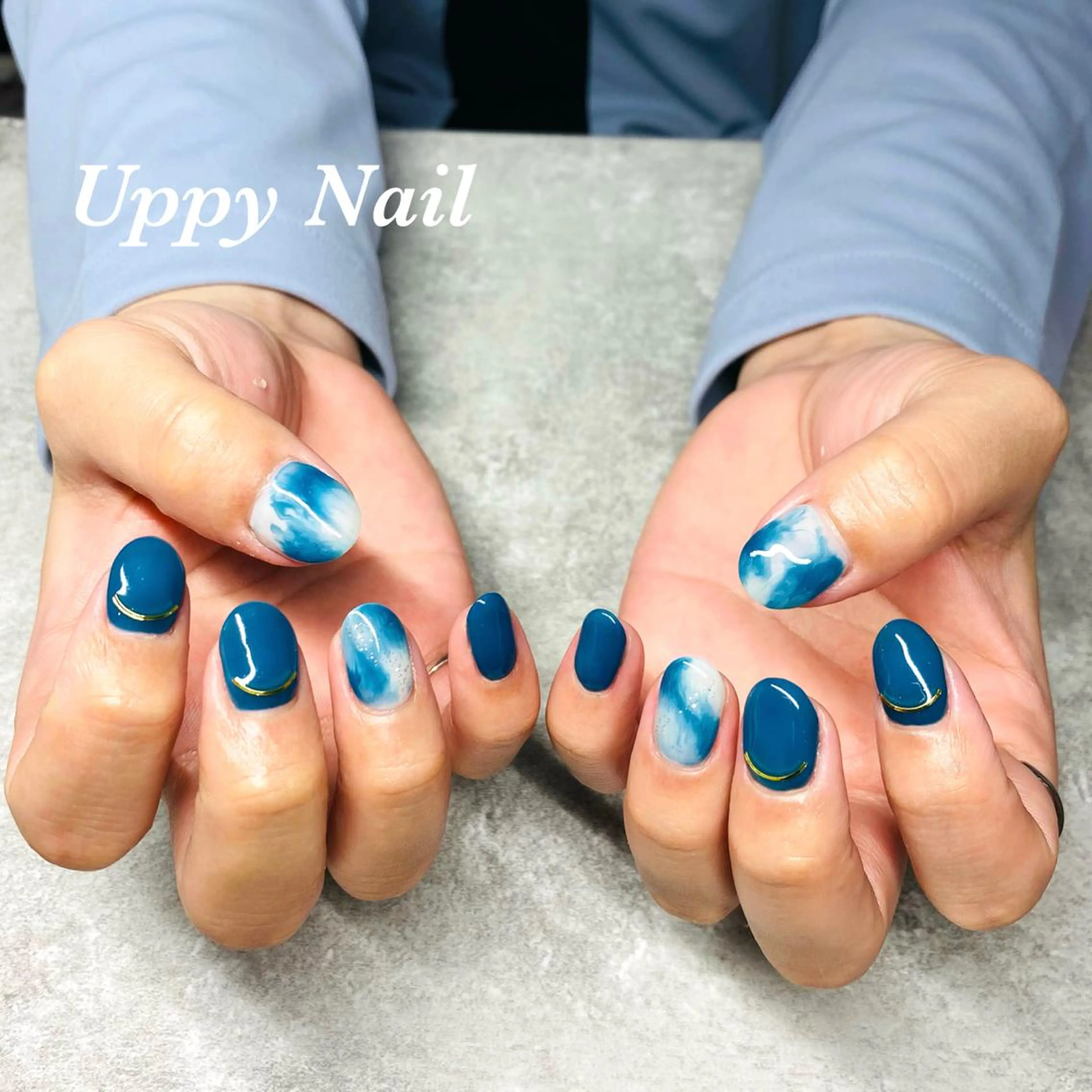 ネイル ブルー メンズネイル 持ち込み ニュアンスネイル 春ネイル ハンドネイル Uppy Nail ukyoのネイルデザイン