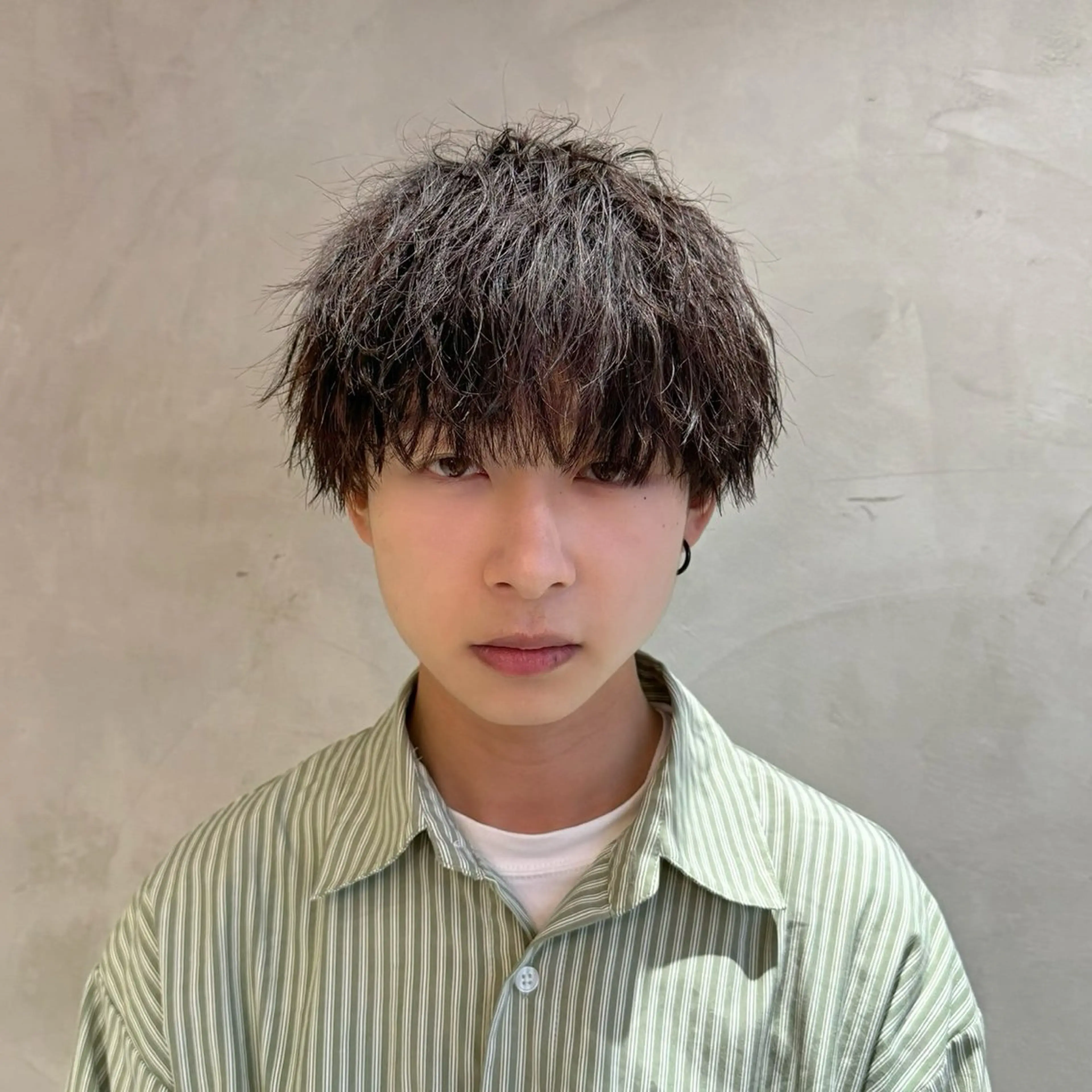 ショート メンズ カット センターパート/ 暖色カラーayuのヘアスタイル