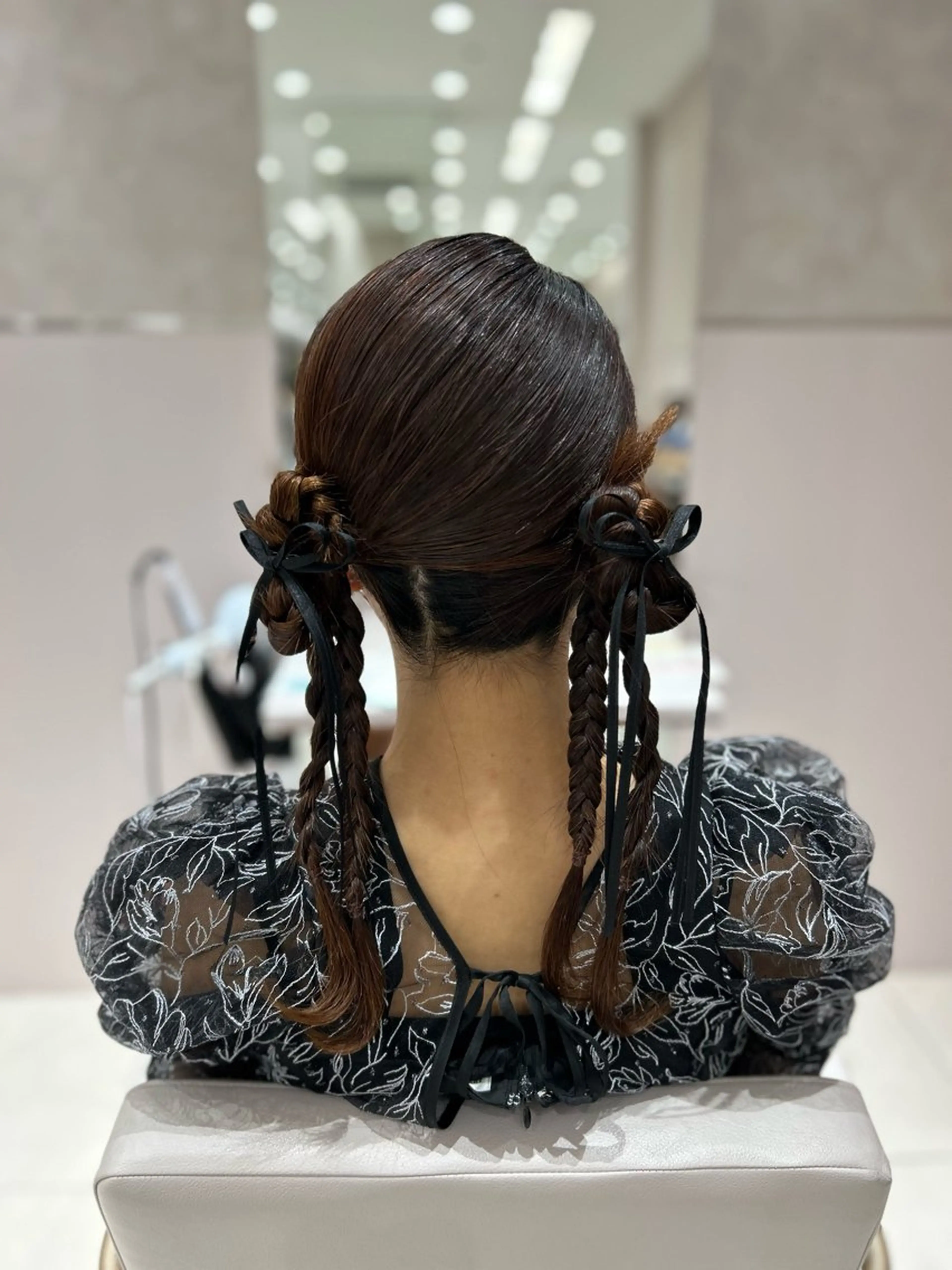 セミロング ヘアアレンジ ヘアセット 髙木美緒🌿 レイヤー/アレンジのヘアスタイル