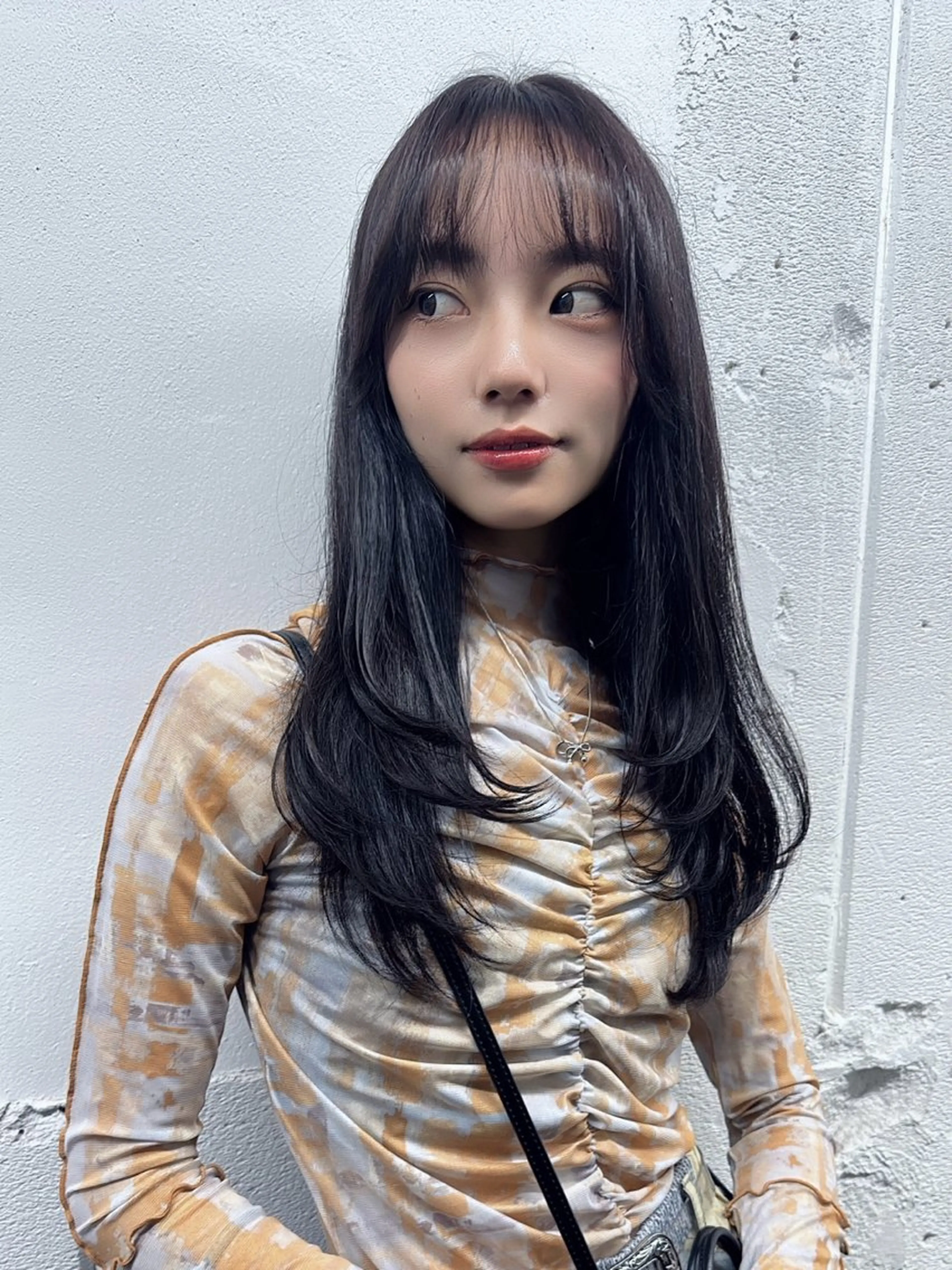 ロング カラー 顔周りカット 韓国風ヘア レイヤーカット ワンホンヘア カット ヘアカラー トリートメント 映える顔周りカット ♥️韓国ヘア"ちぇるのヘアスタイル