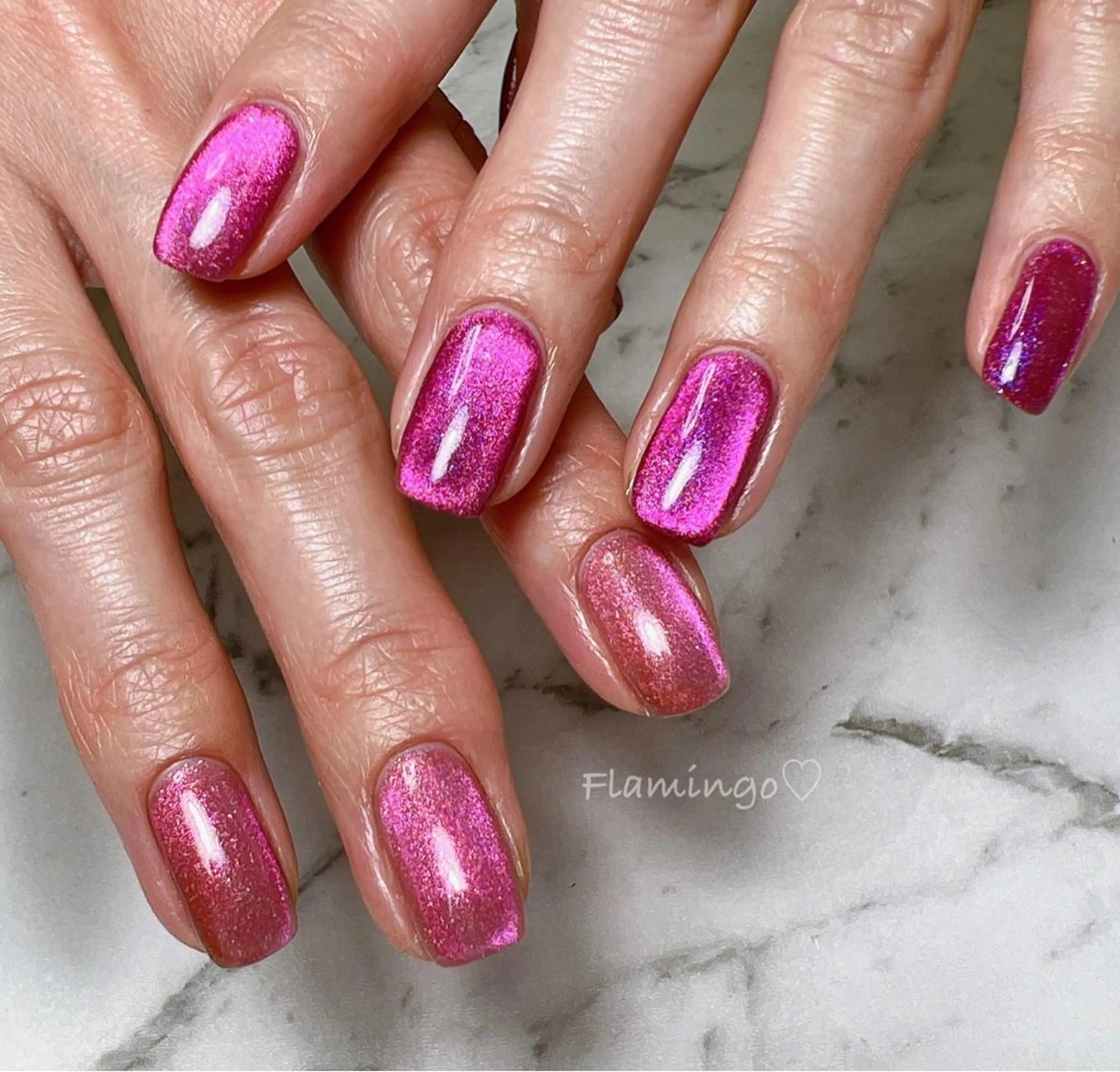 ネイル マグネットネイル ワンカラーネイル ピンク シンプルネイル ハンドネイル 40代からの爪肌を 労る♡きちんとネイルのネイルデザイン