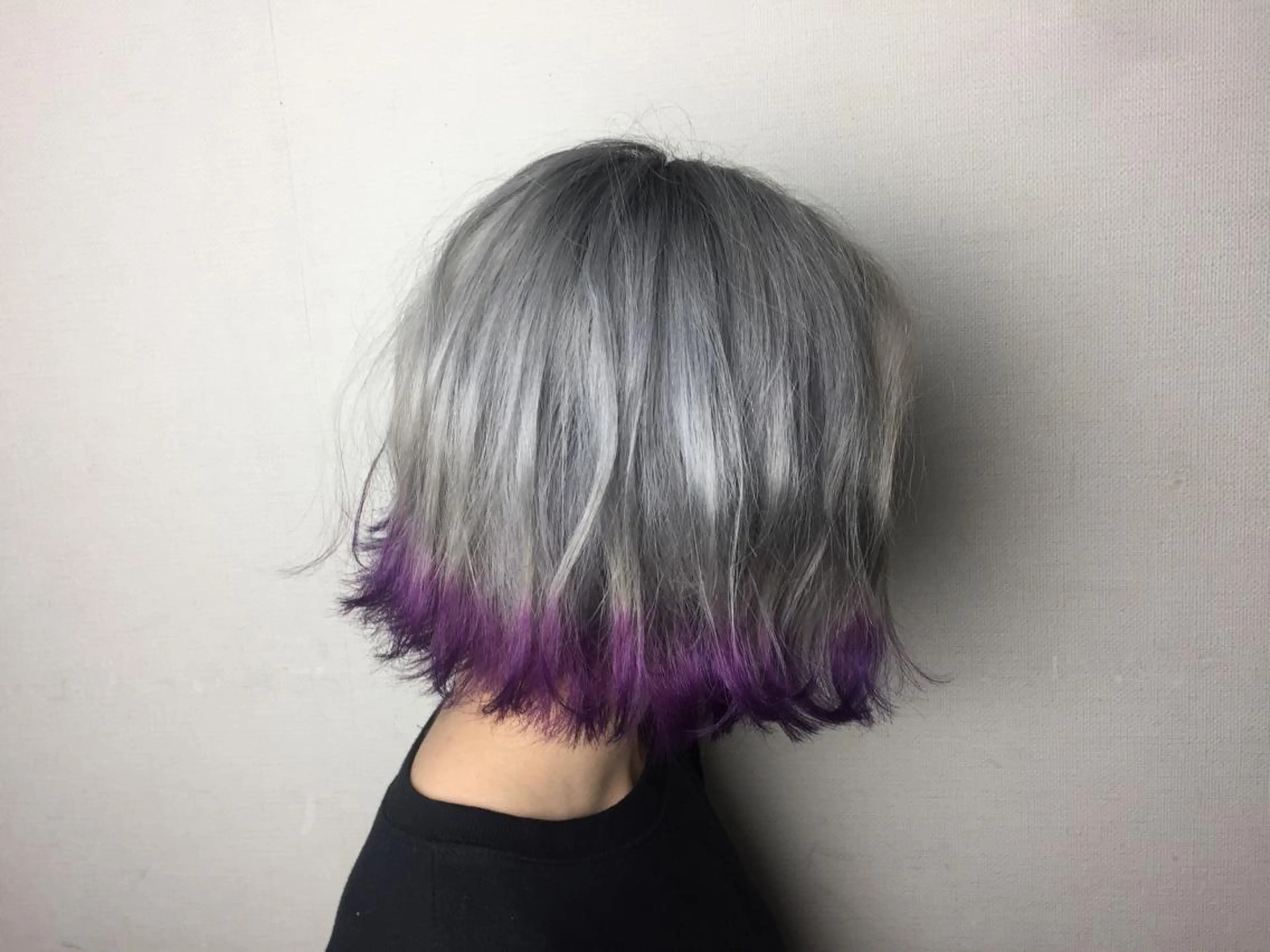 ショート カラー ブリーチ ハイトーンカラー パープルカラー 武田 久司のヘアスタイル