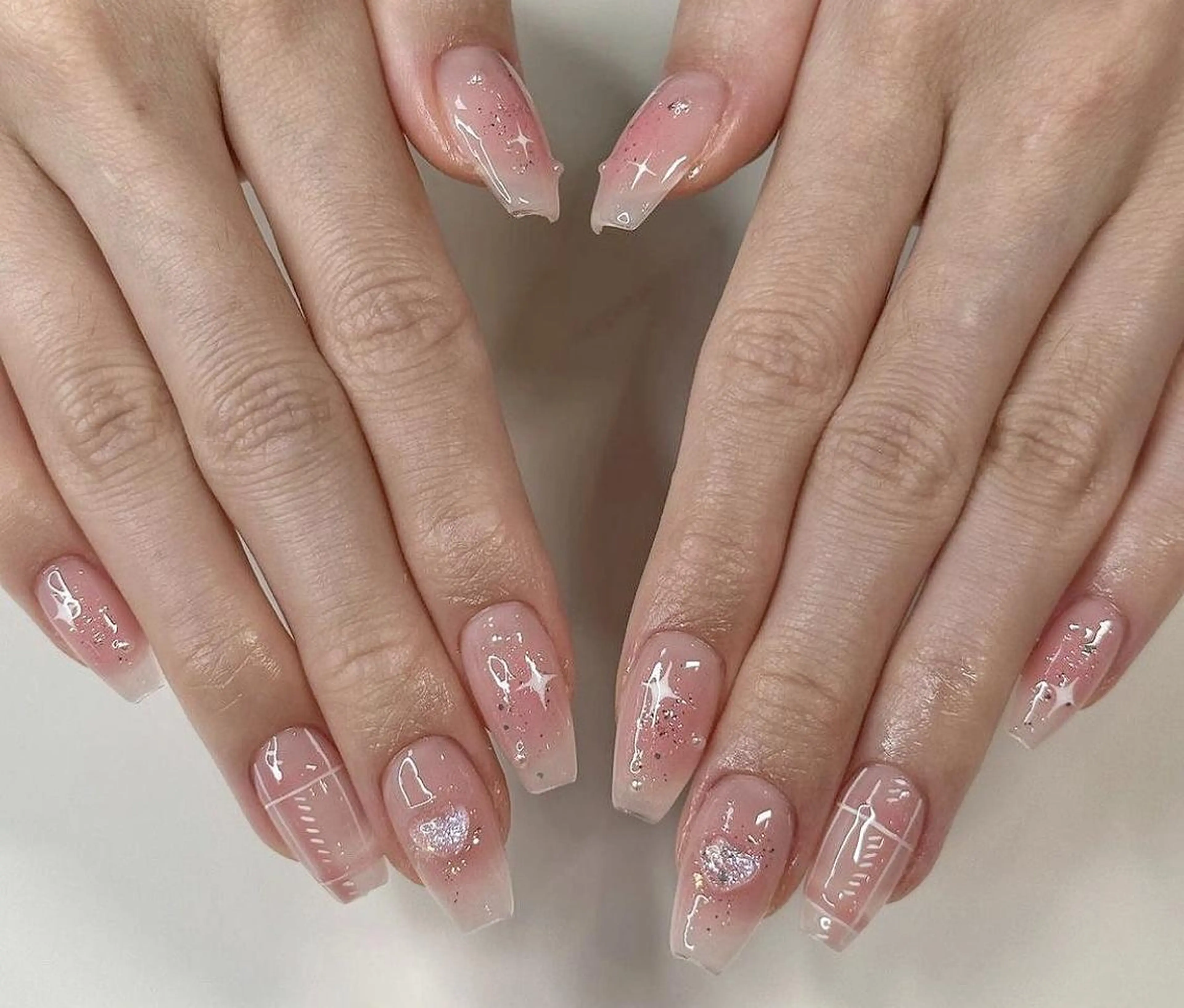 ネイル 🦋y y Nail 🤍のネイルデザイン