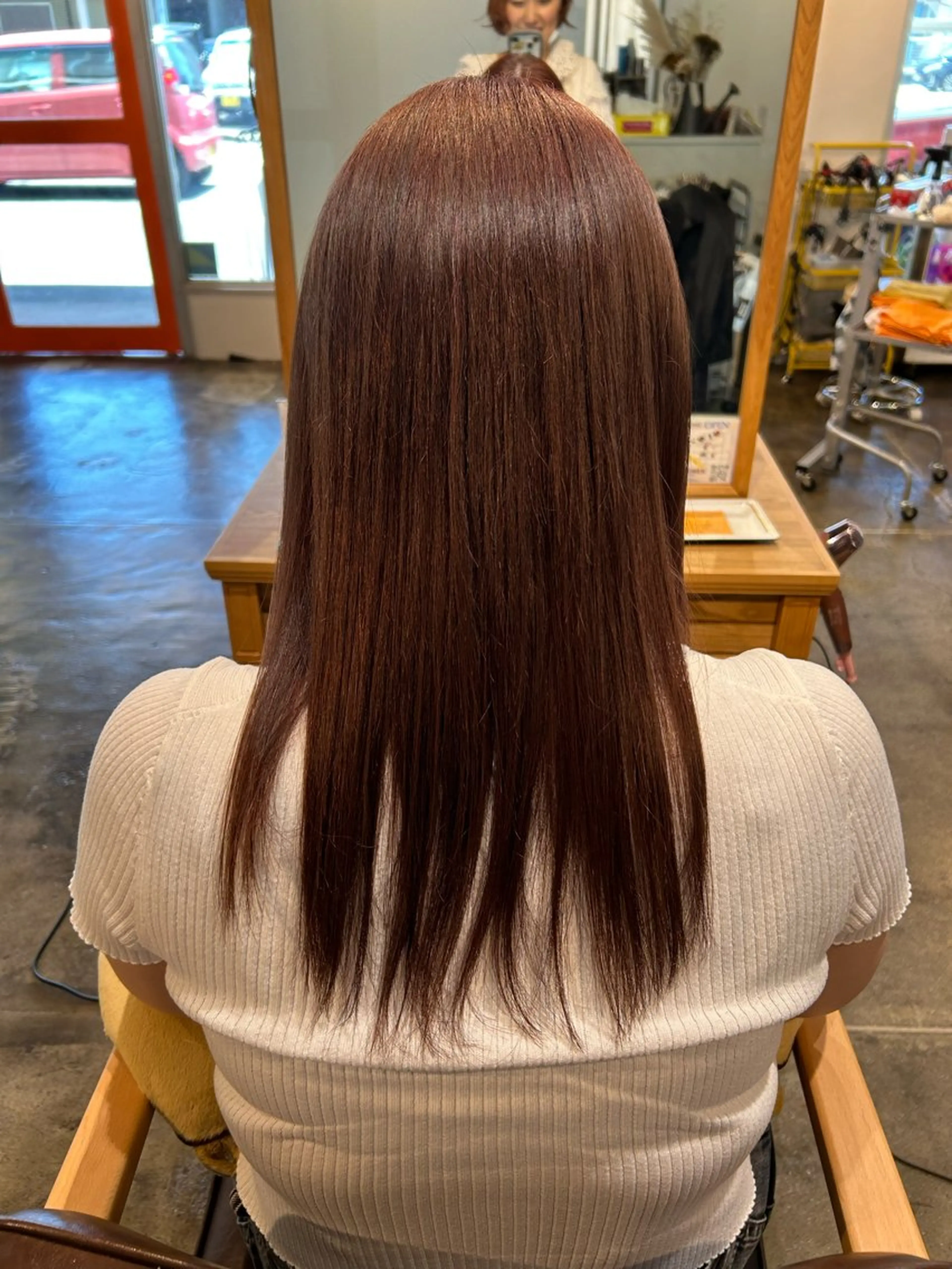 セミロング shiho/レイヤー /透明感カラーのヘアスタイル