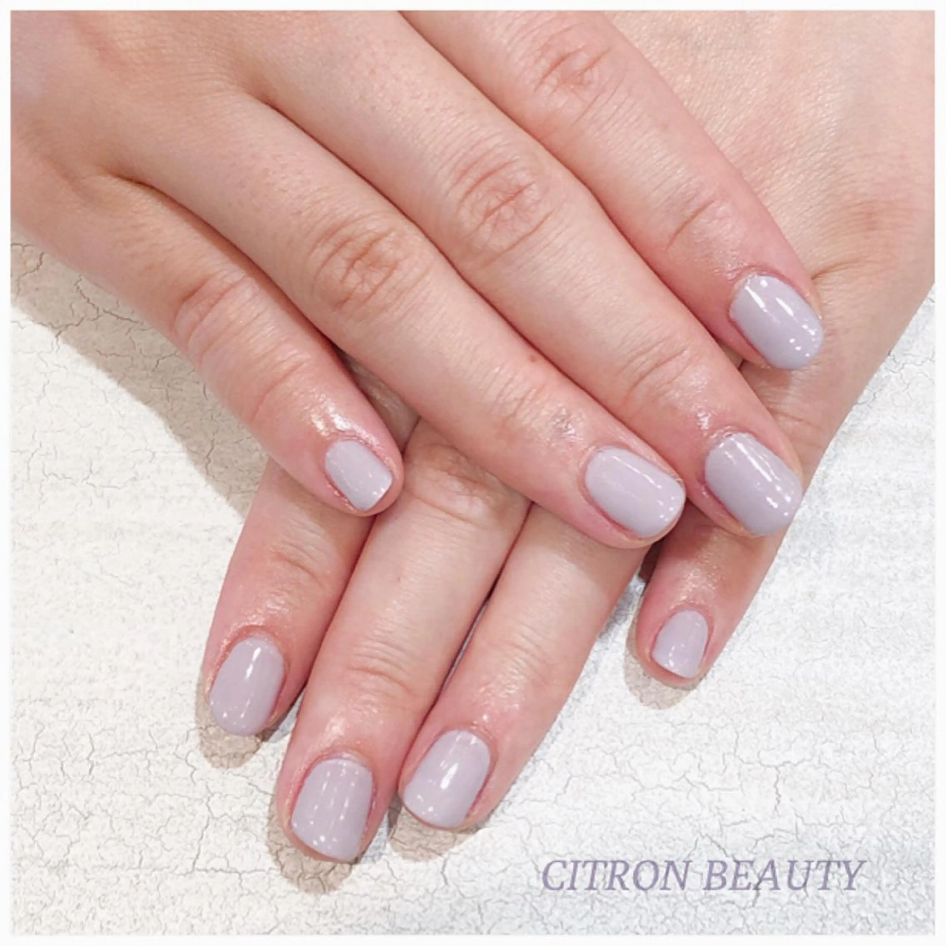 ネイル ワンカラーネイル パープル ショートネイル シンプルネイル CITRON NAIL💅練習生のネイルデザイン