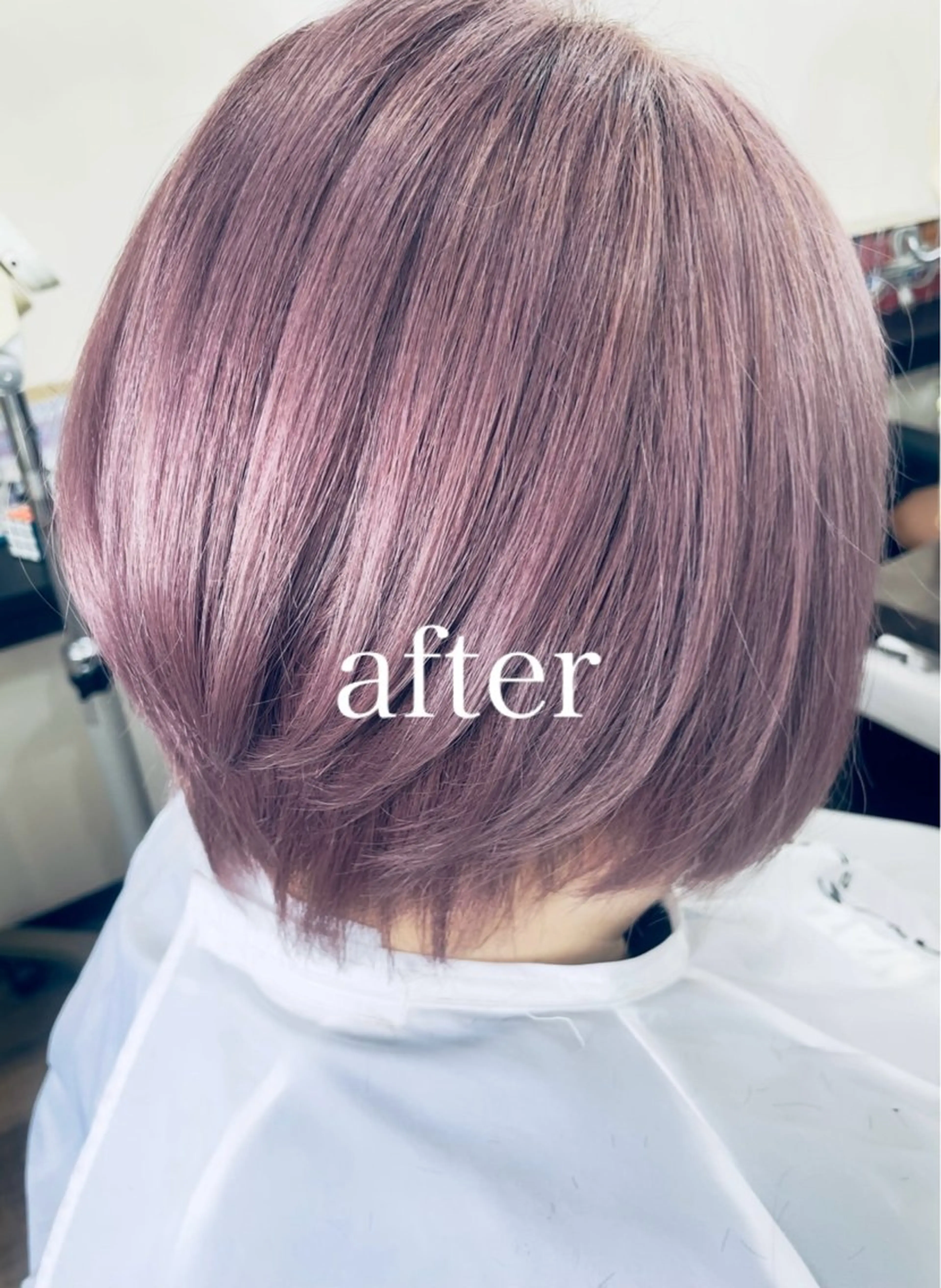 ショート アッシュ 鈴木 登紀子のヘアスタイル