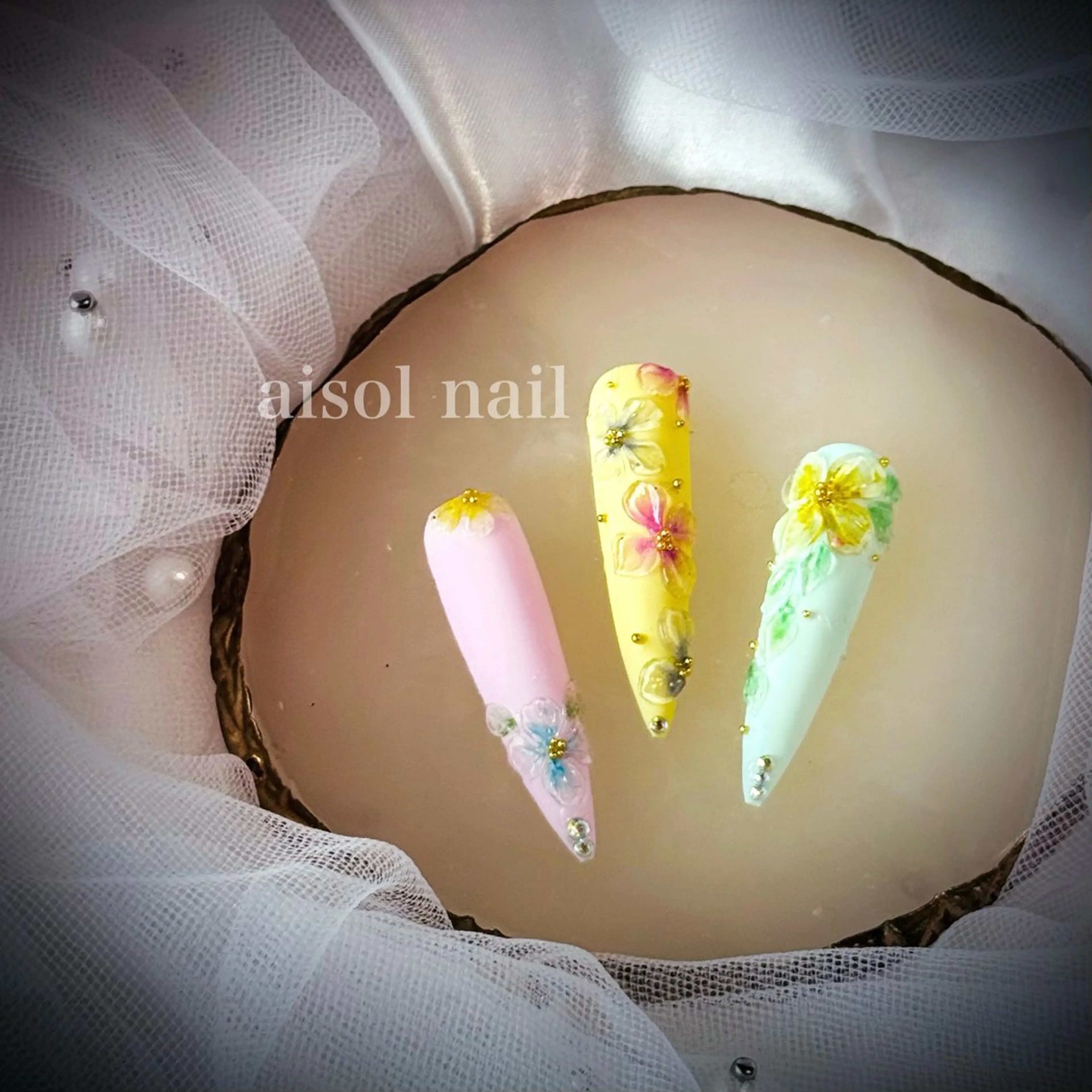 ネイル Aisol nail salonのネイルデザイン