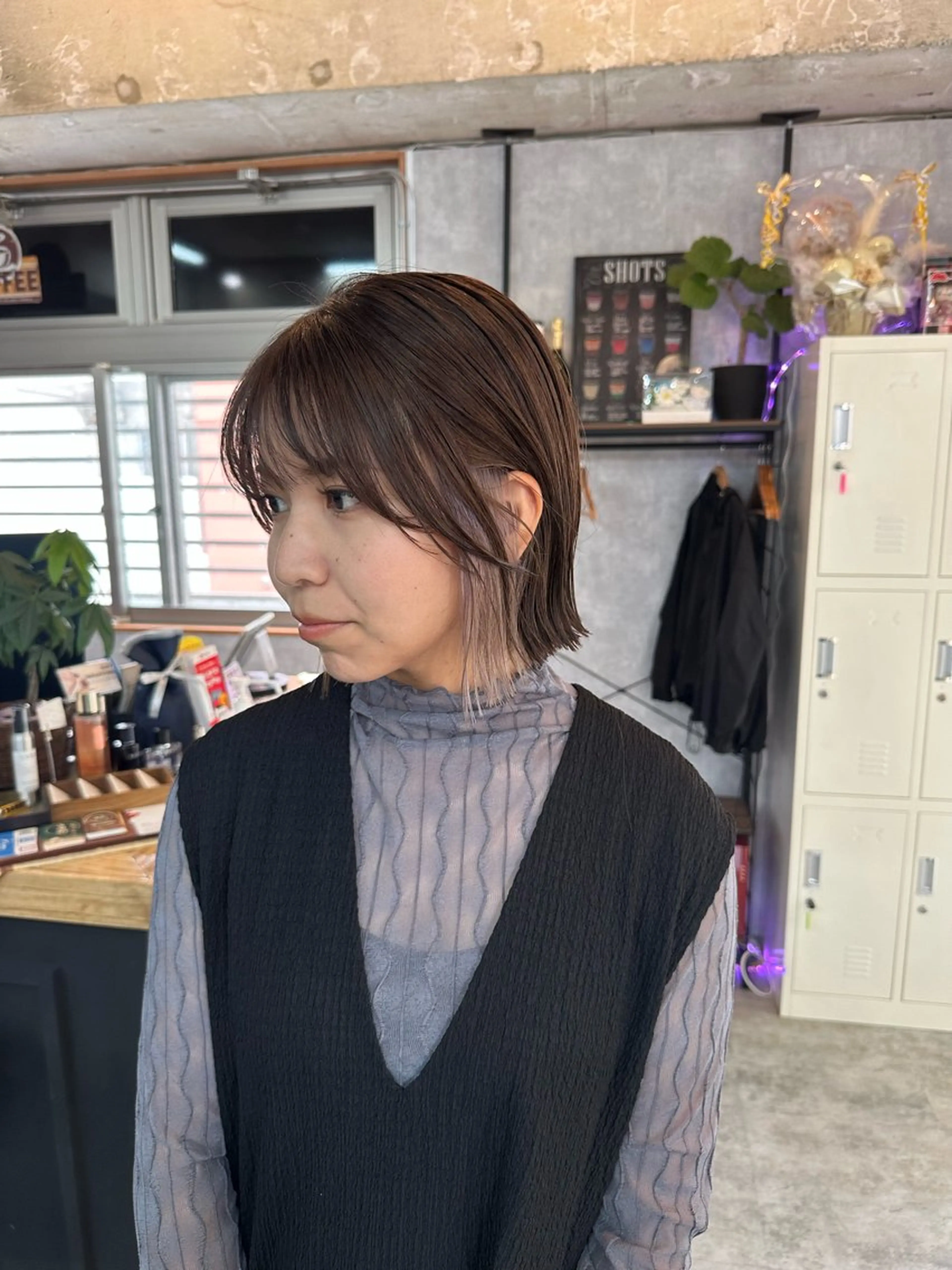 ショート 切りっぱなしボブ ショートボブ ハンサムショート 丸みショート ボブ カット ヘアカラー トリートメント モテ髪/ボブ/ショー ト/アダチフウトのヘアスタイル