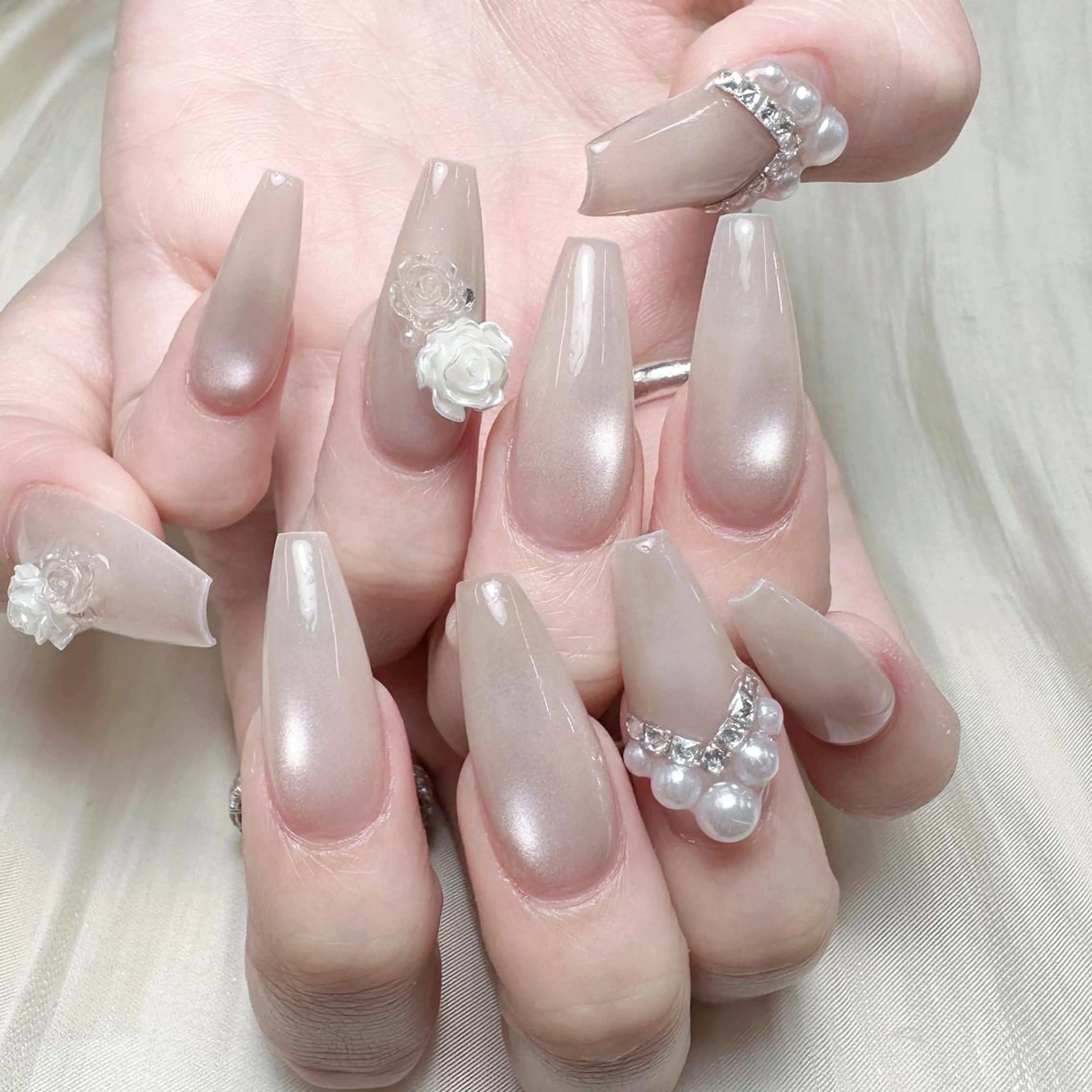 ネイル 奈 奈のネイルデザイン