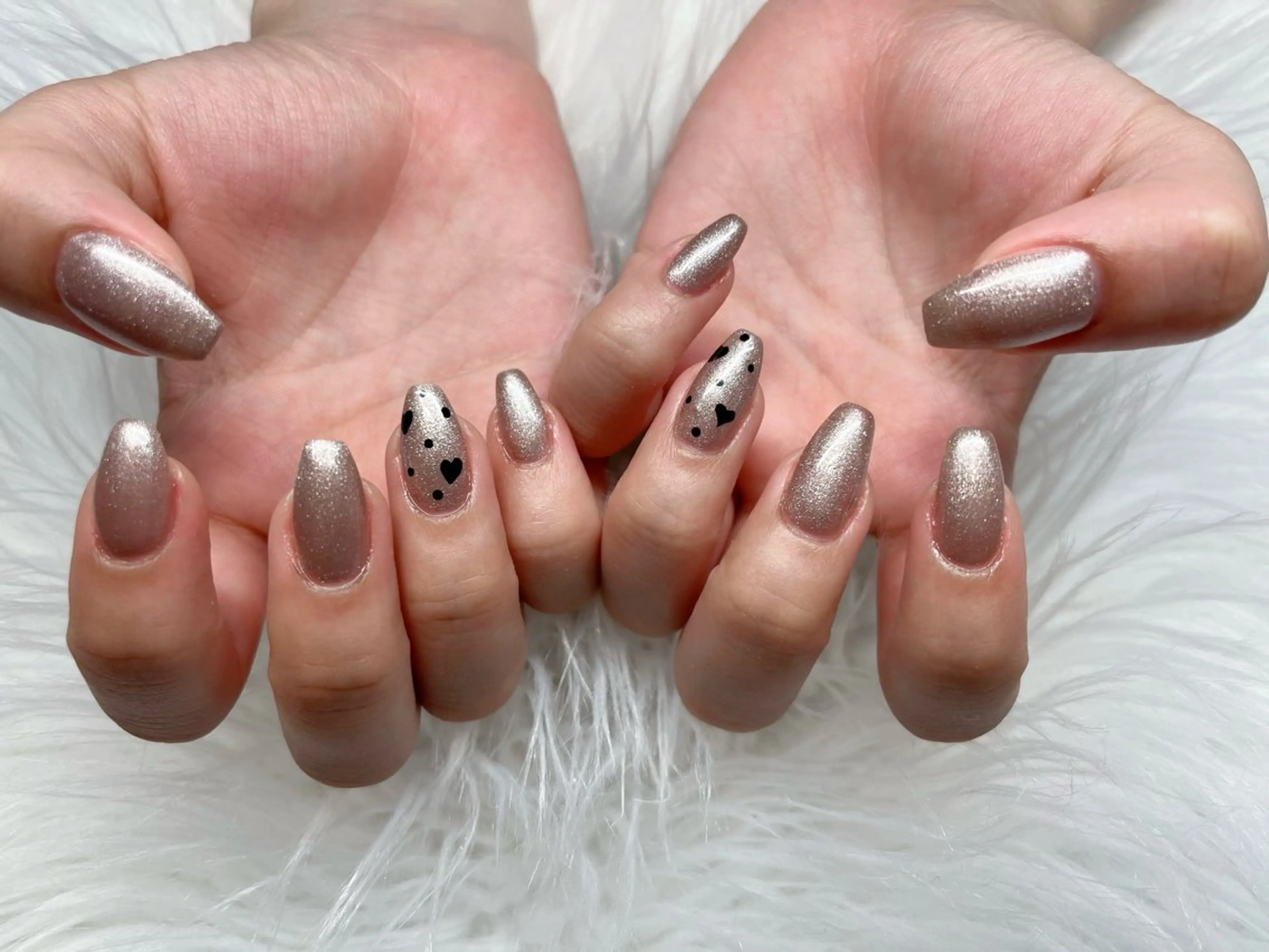 【21種類以上！】店内サンプル2本アート定額コースの写真