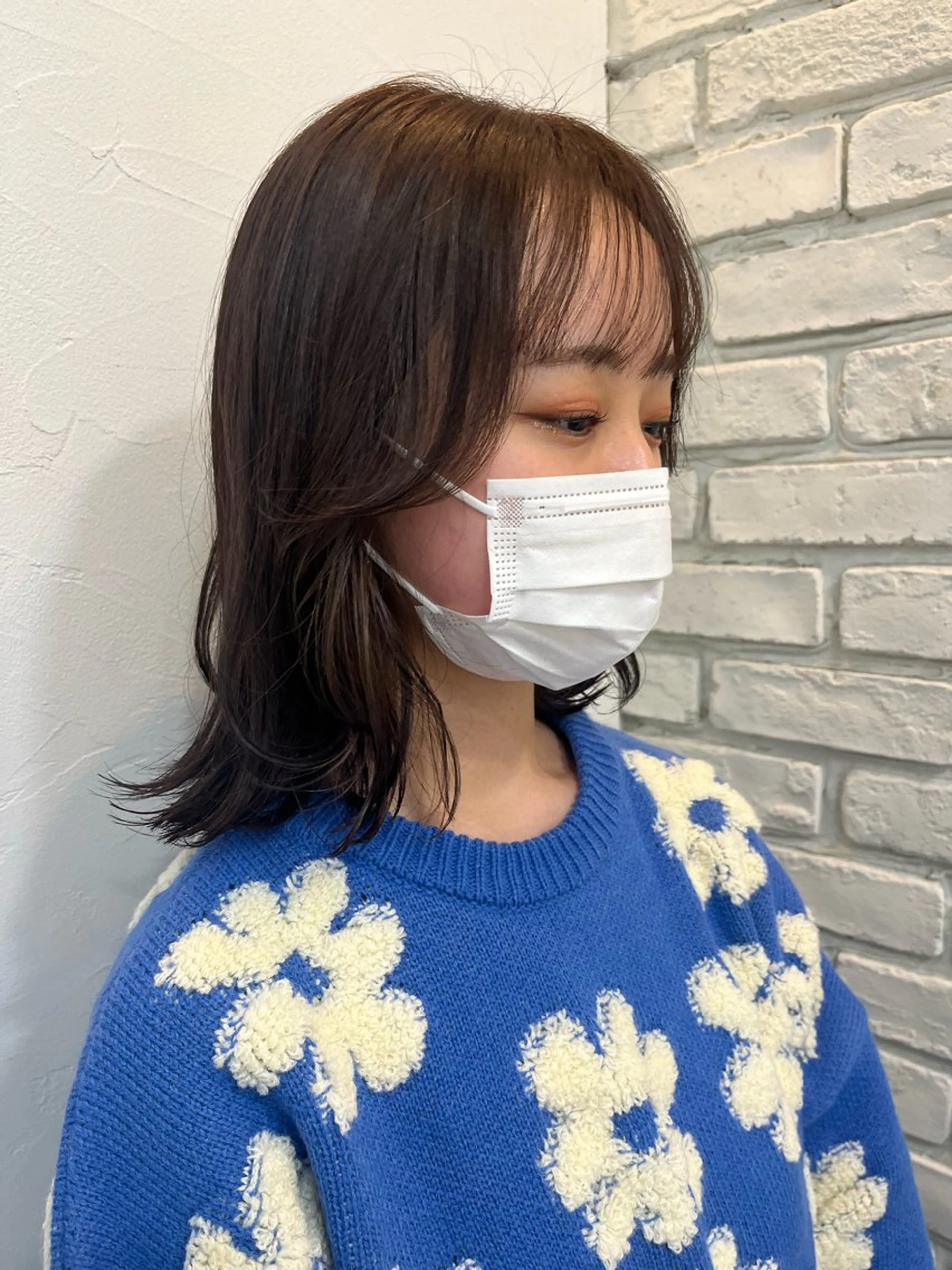 ミディアム CHIC 岩下真衣のヘアスタイル