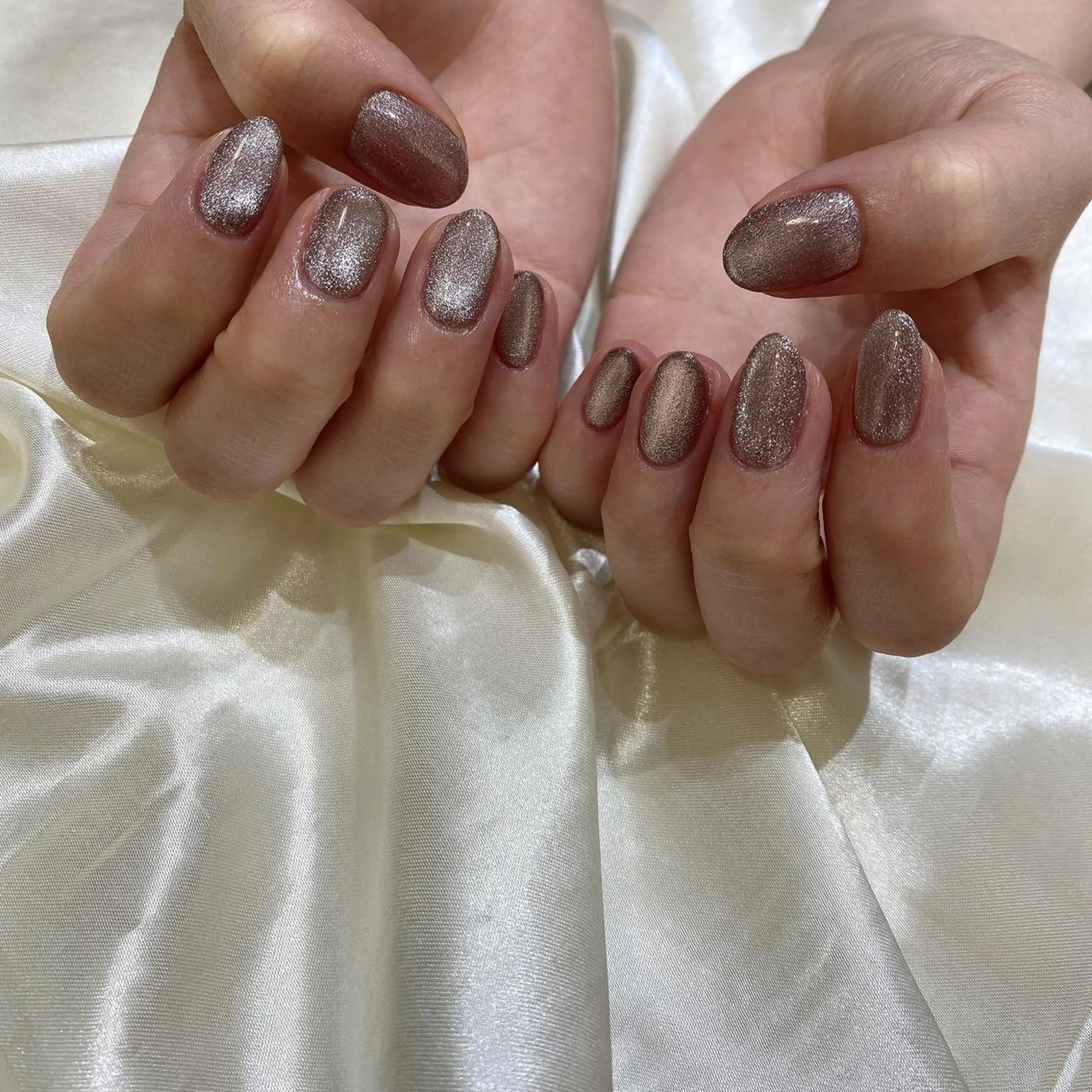 ネイル ハンドネイル 西岡 杏のネイルデザイン